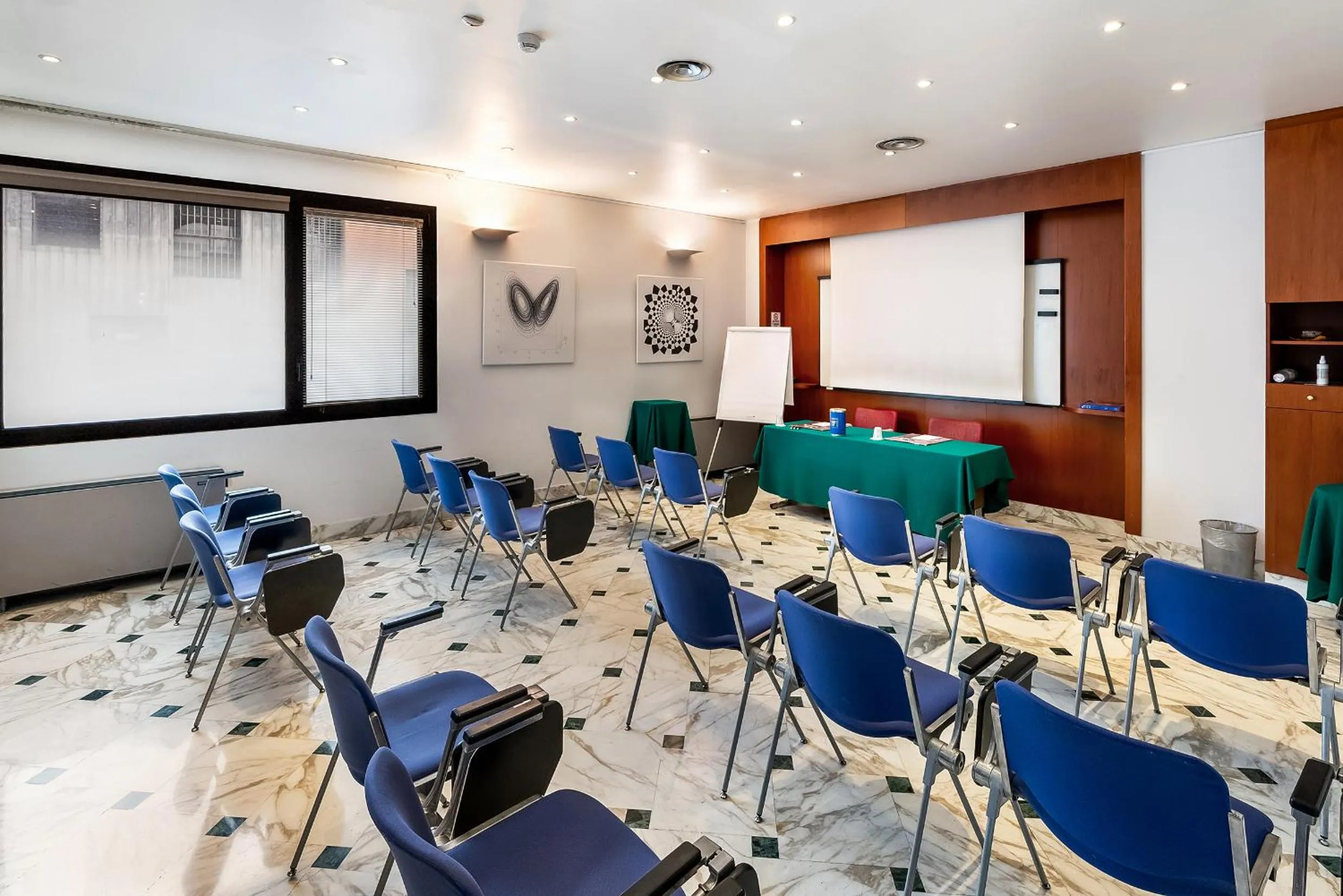 Meeting/conference room in Abacus Hotel