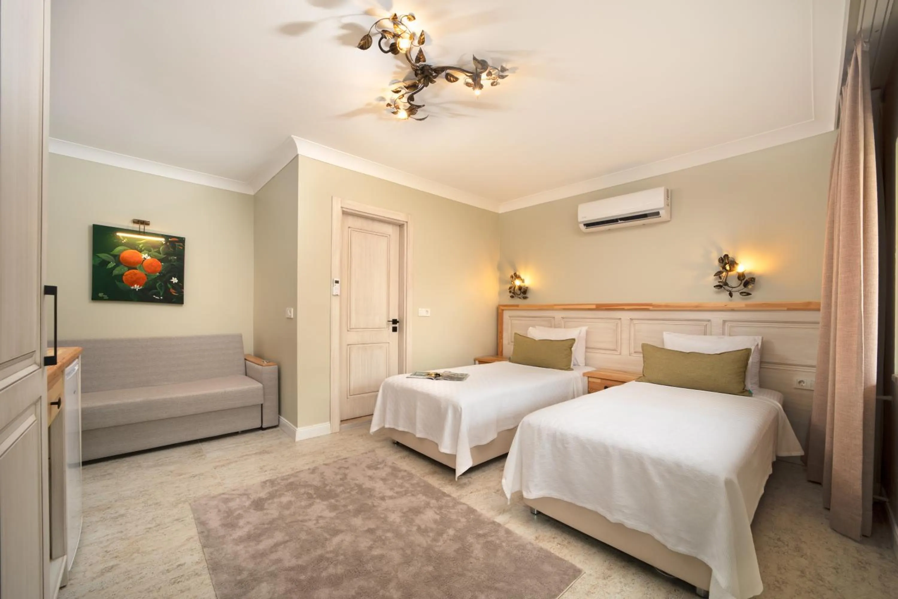 Bed in Orange Garden Hotel Akyaka