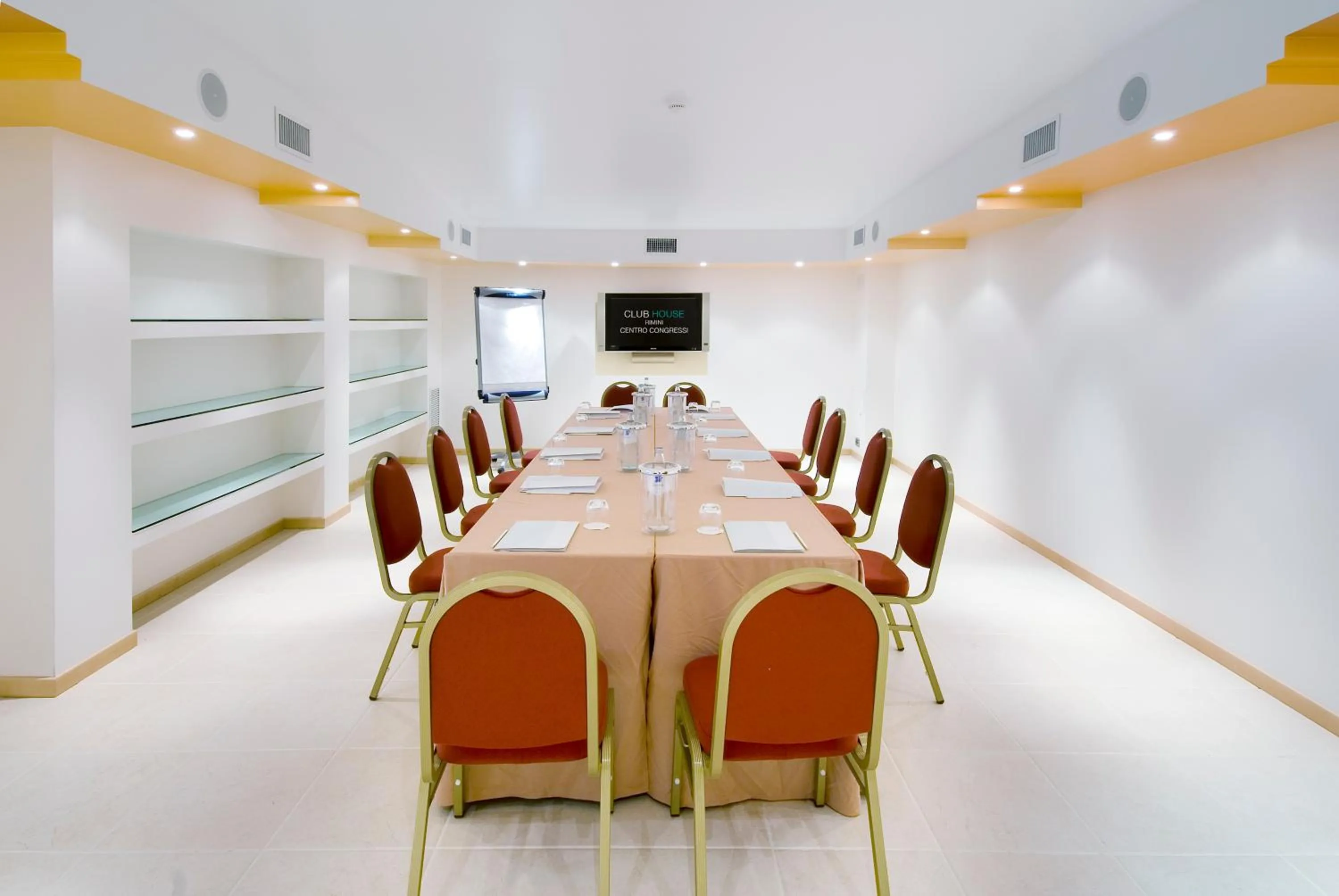 Meeting/conference room in Club House Hotel