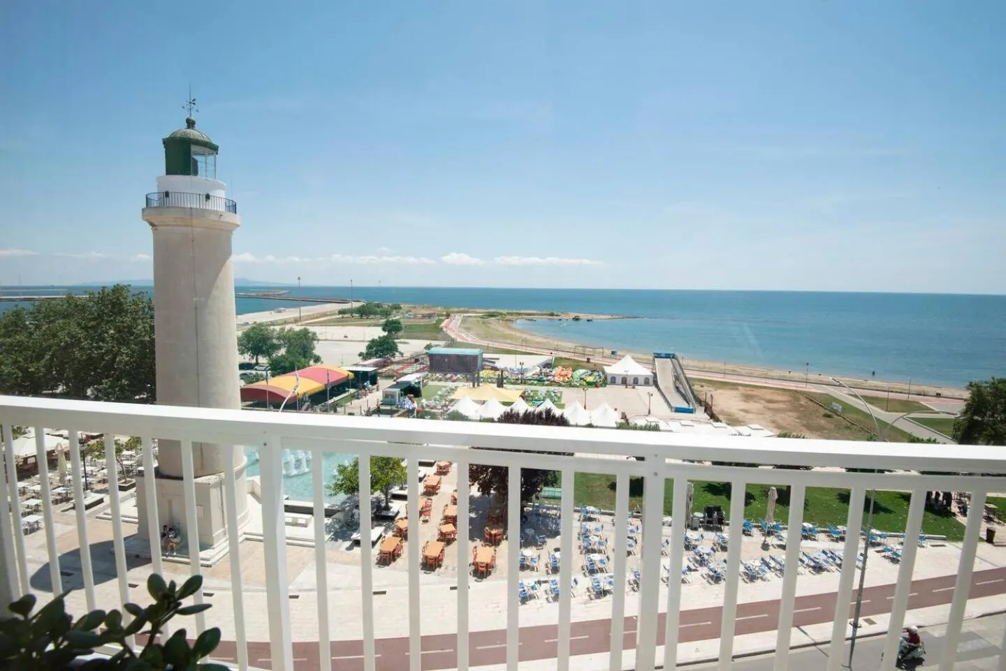 Apartment with Sea View in Lighthouse Apartments