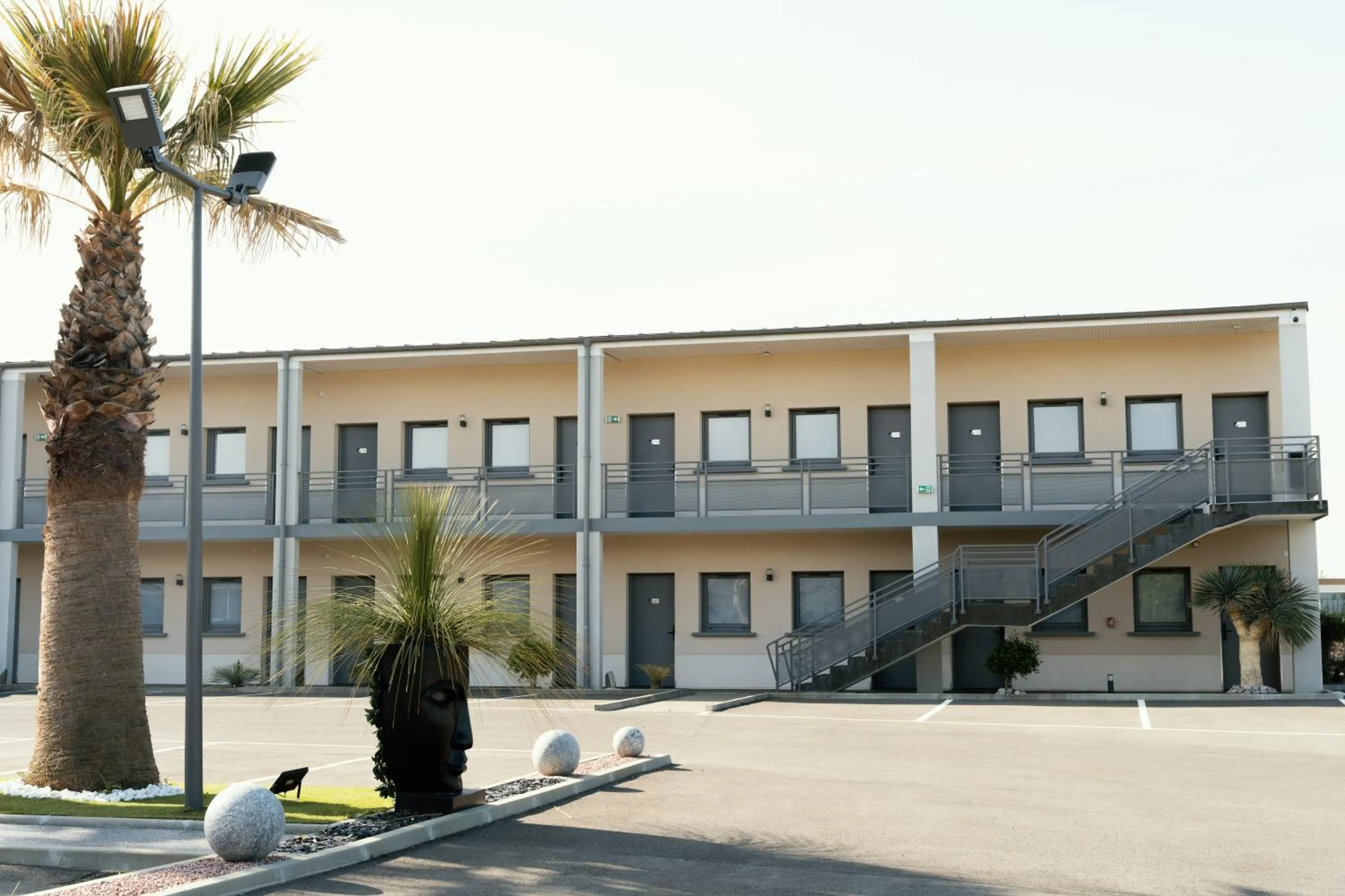 Property building in Cottages de France CDG