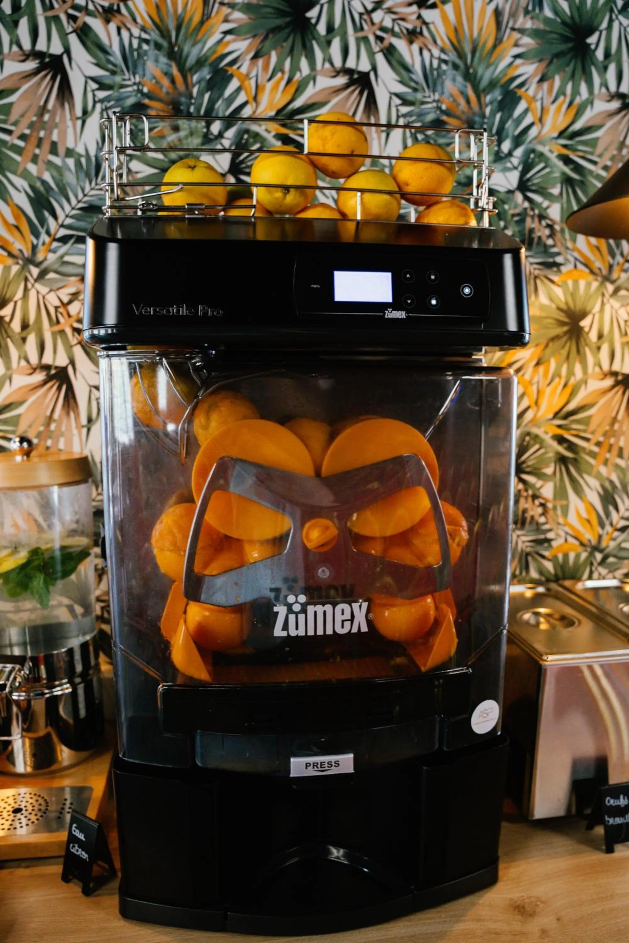 Breakfast in Cottages de France CDG