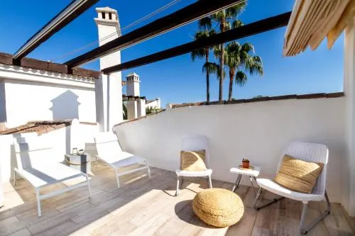 MARBELLA BANUS SUITES - Endless Sunset Banus Suite