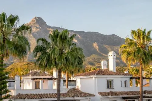 MARBELLA BANUS SUITES - Endless Sunset Banus Suite