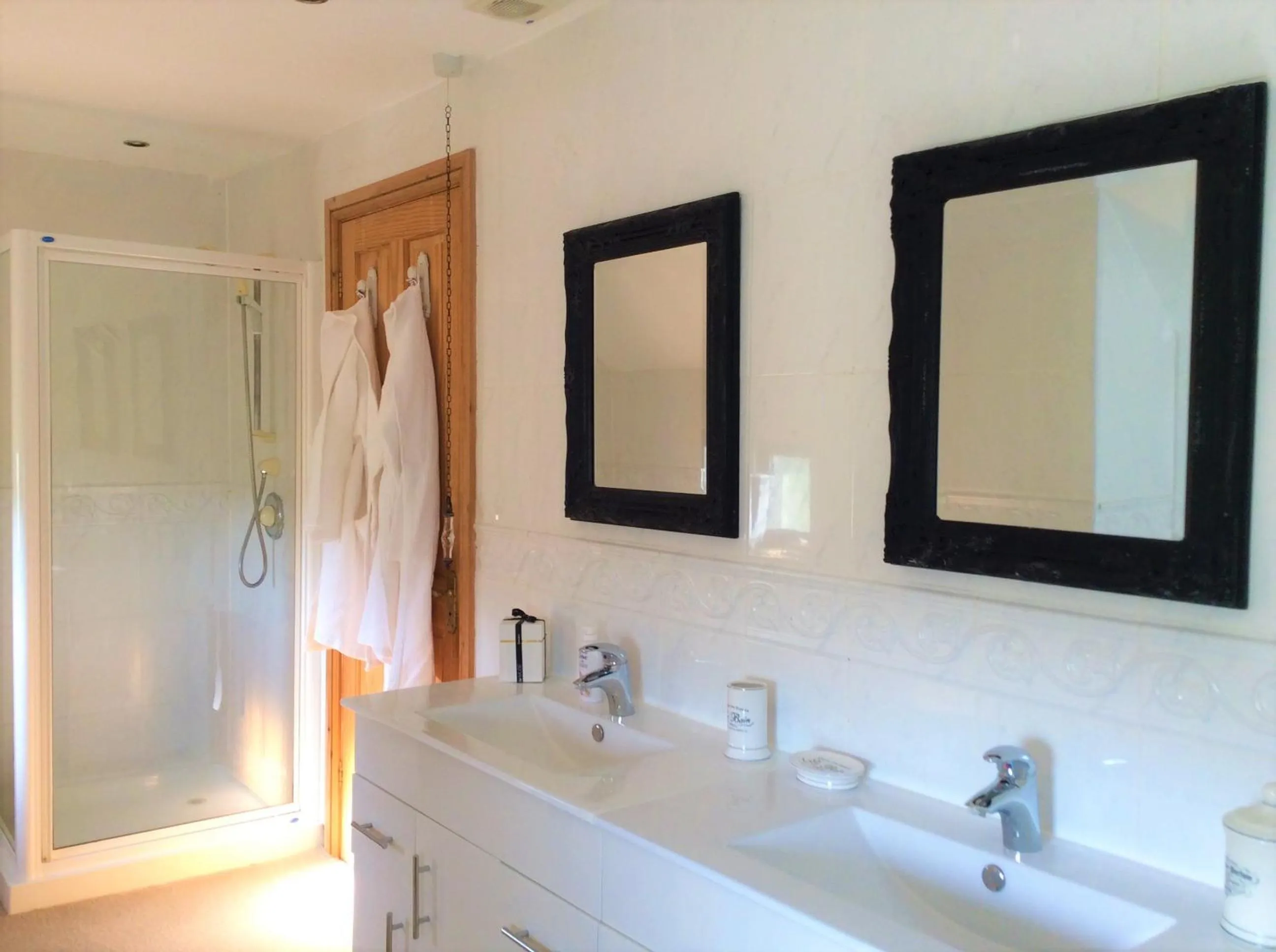 Bathroom in Bosvean House Bed & Breakfast