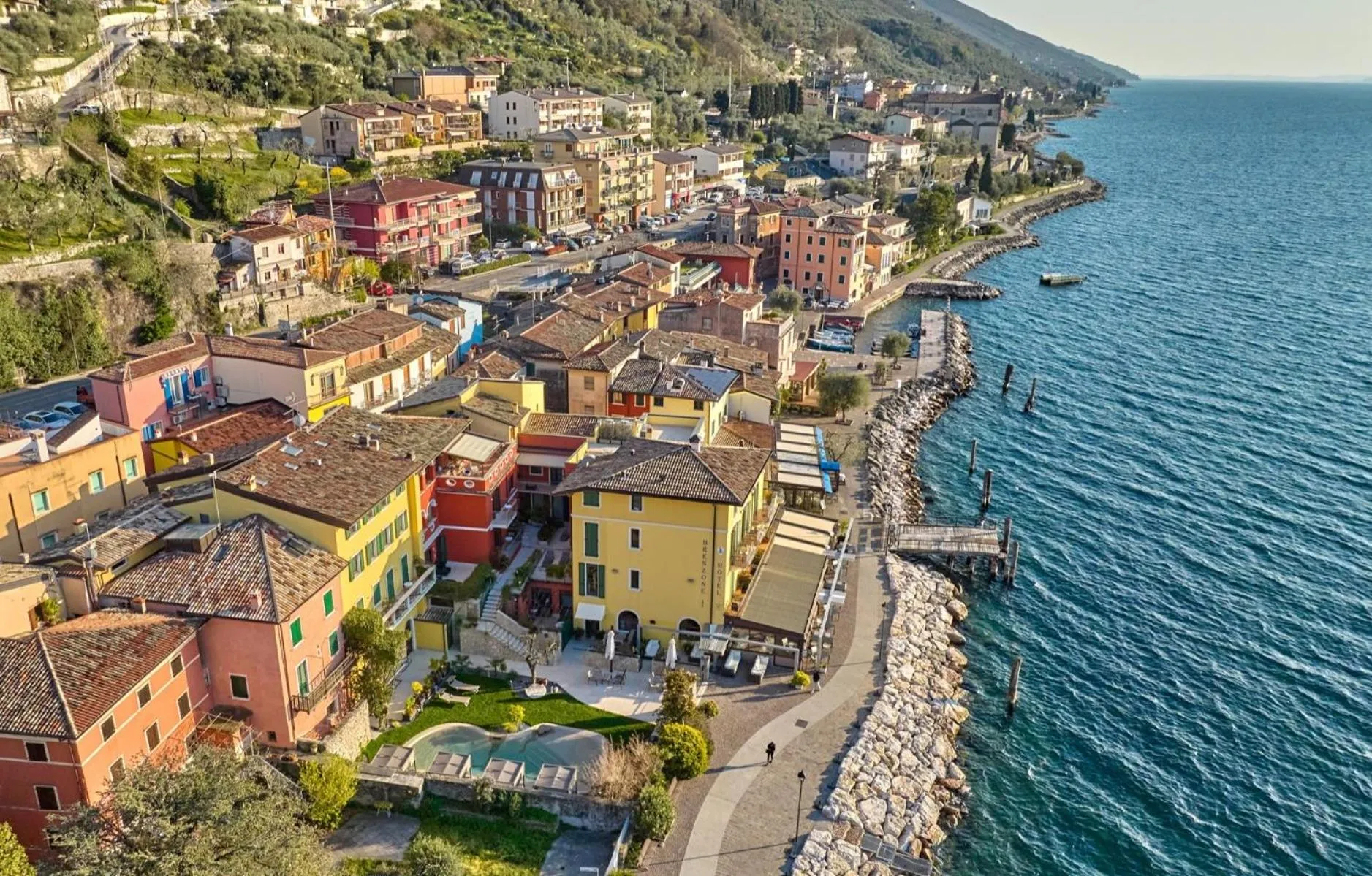 Bird's eye view in Lake Front Hotel Brenzone