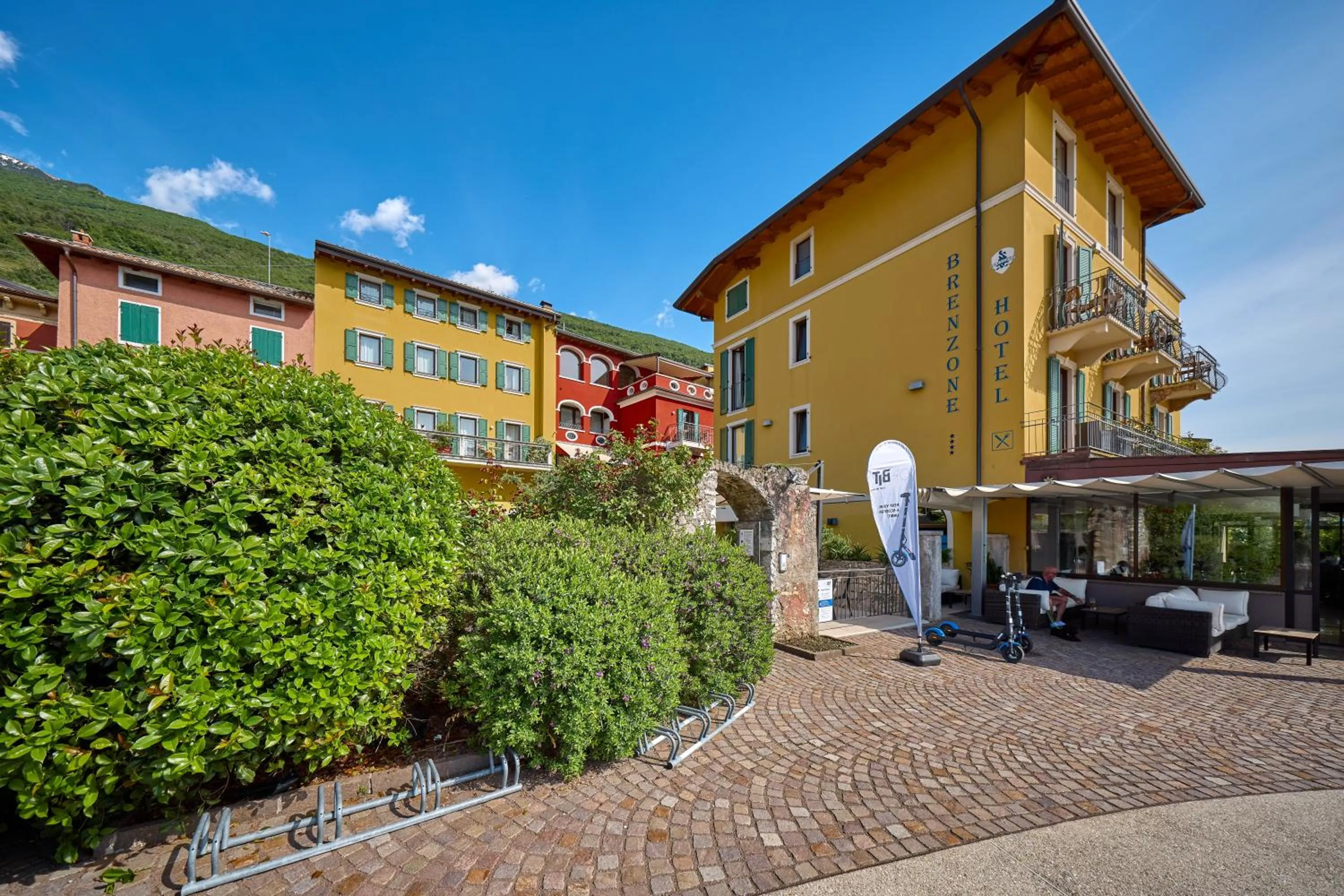 Lake Front Hotel Brenzone