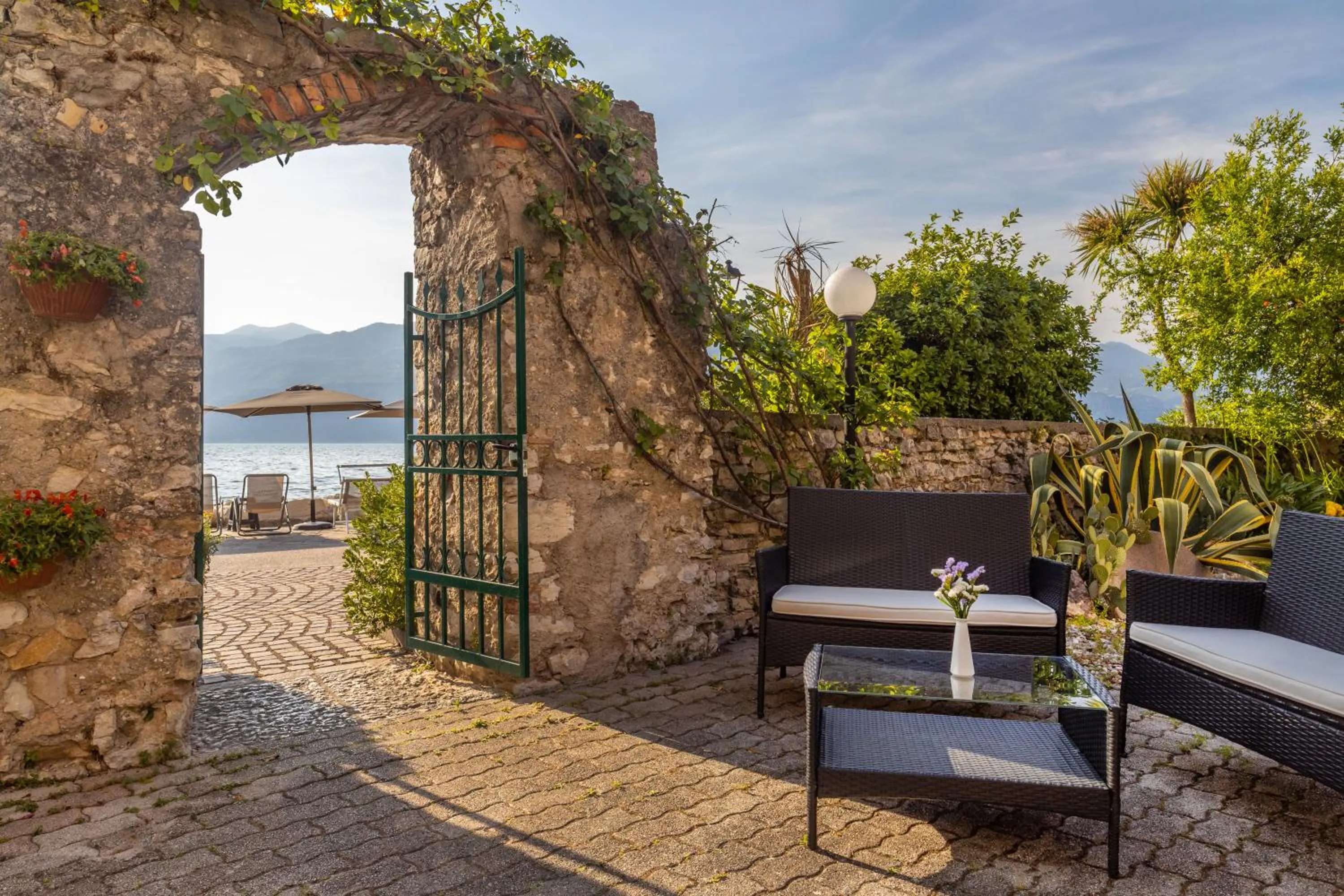 Lake view in Lake Front Hotel Brenzone