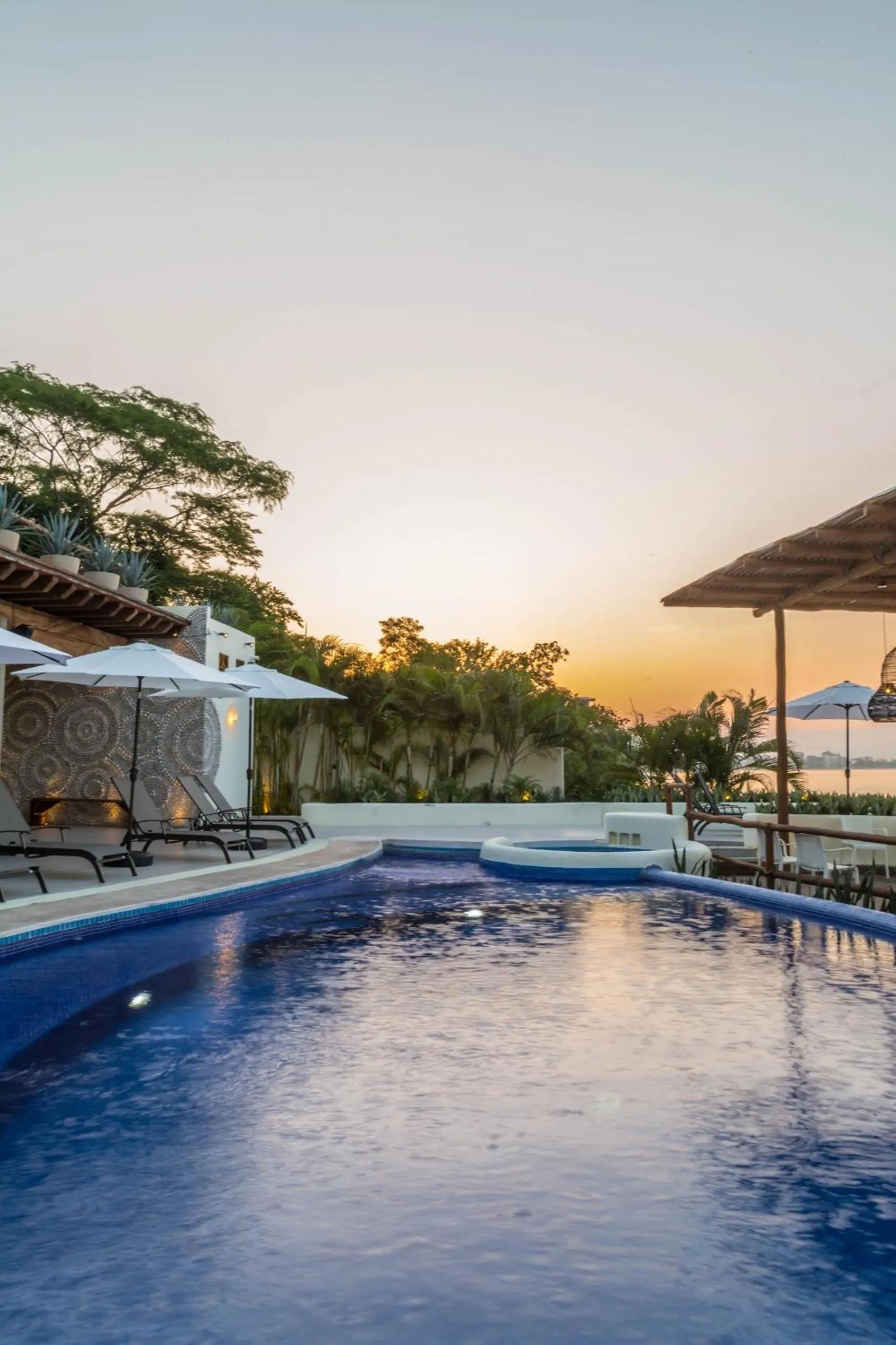 Property building in Hotel Ysuri Bucerias