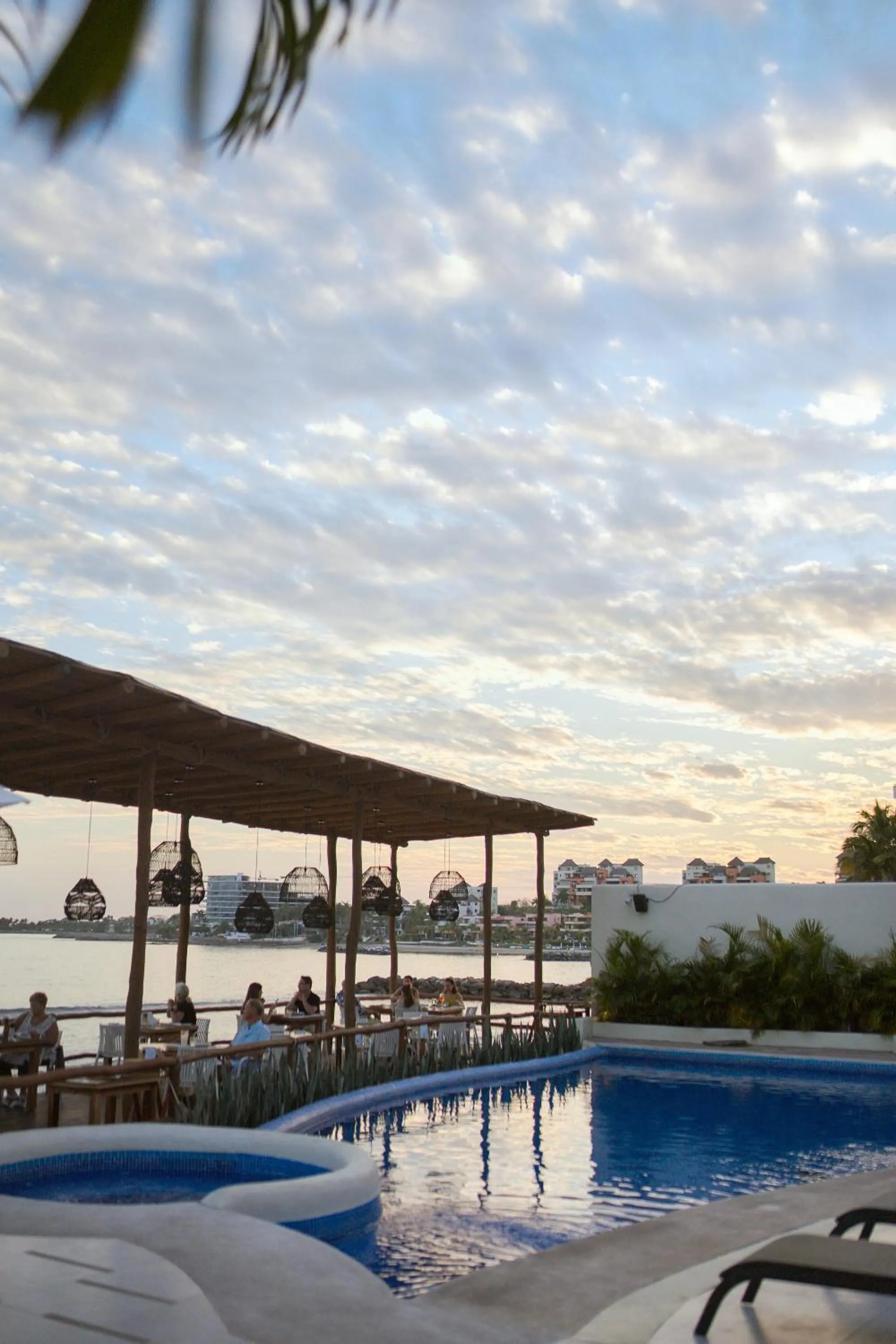 Pool view in Hotel Ysuri Bucerias