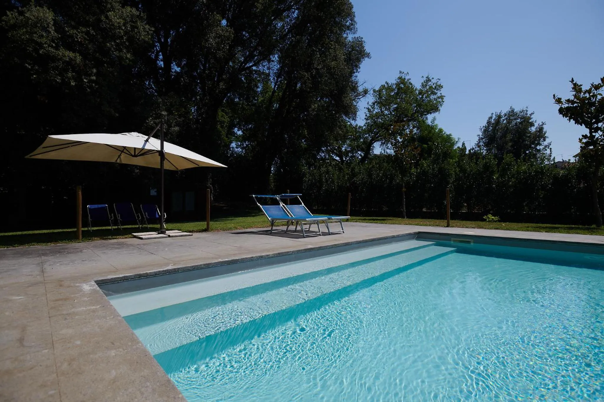Swimming pool in Hotel Villa Ciconia