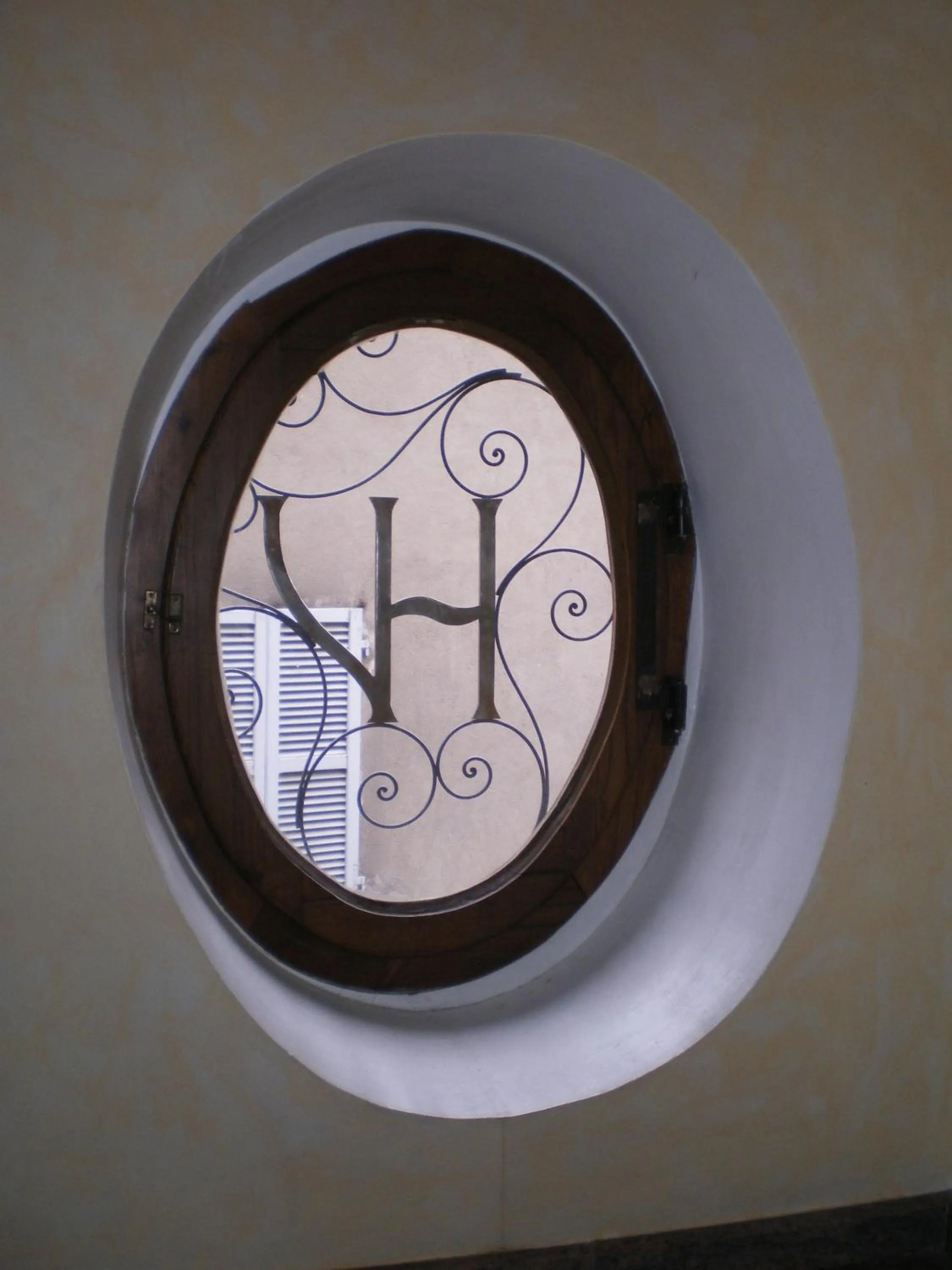 Decorative detail in Hotel Valentino Centro Storico