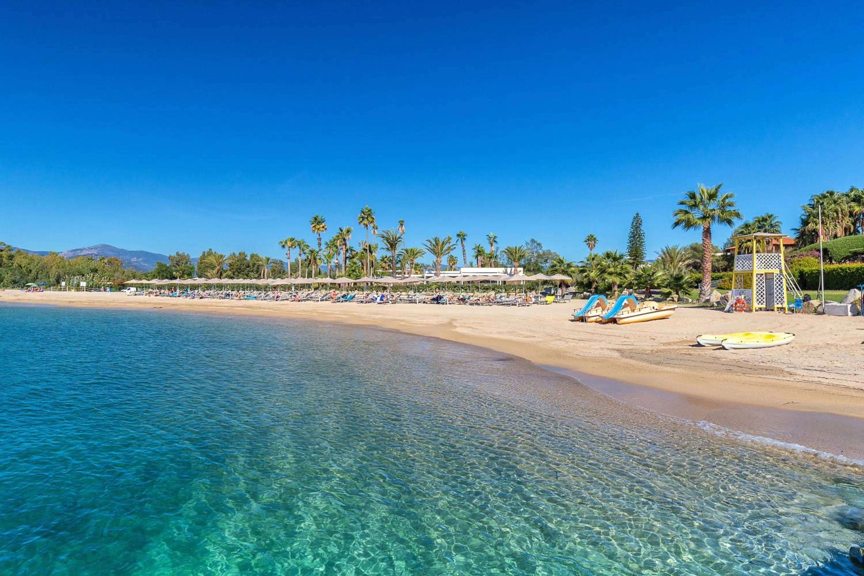 Beach in Hotel Club Saraceno - Bovis Hotels