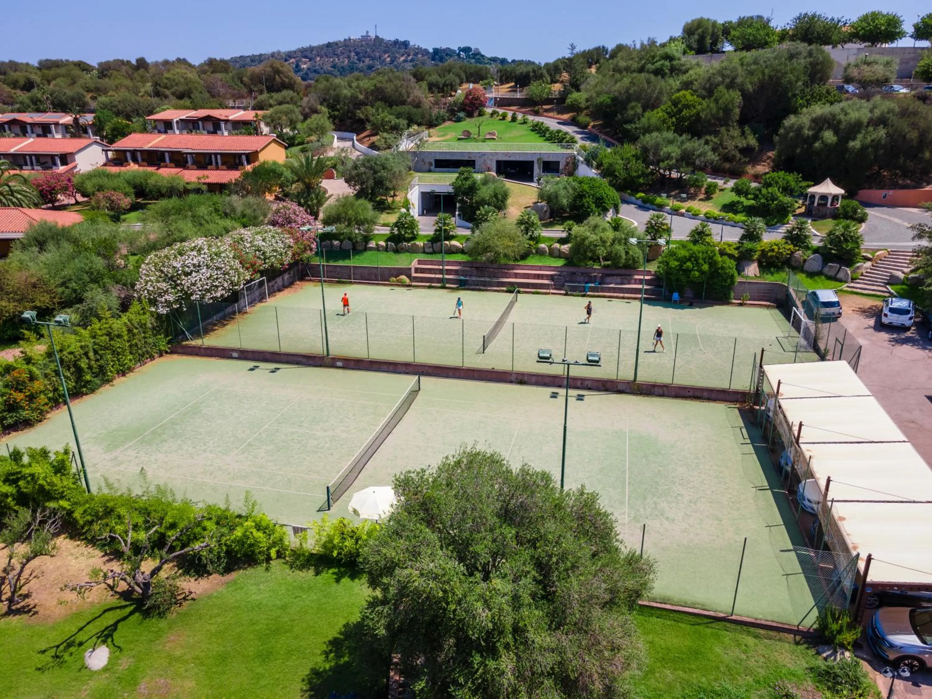 Tennis court in Hotel Club Saraceno - Bovis Hotels