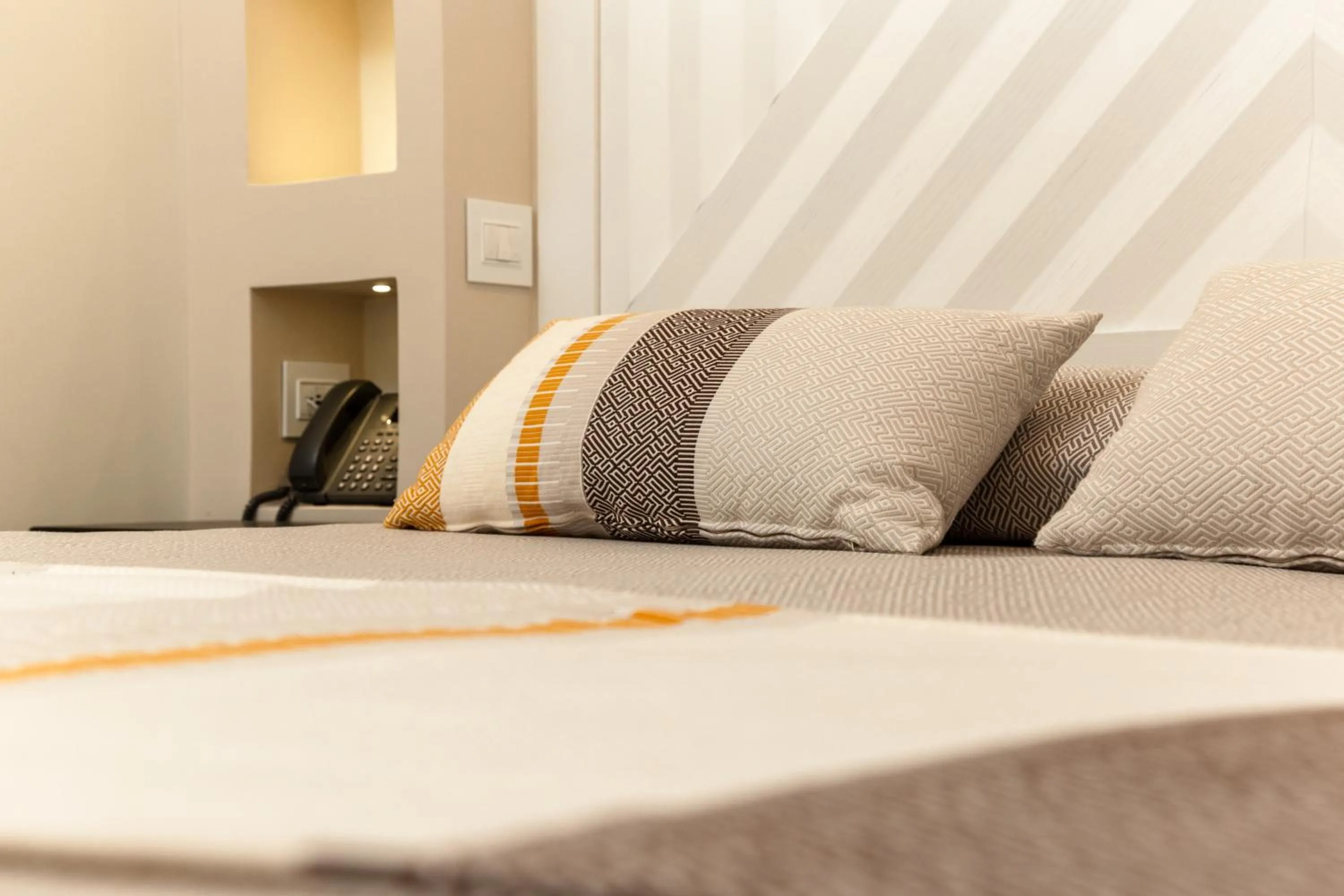 Bed in Hotel Club Saraceno - Bovis Hotels