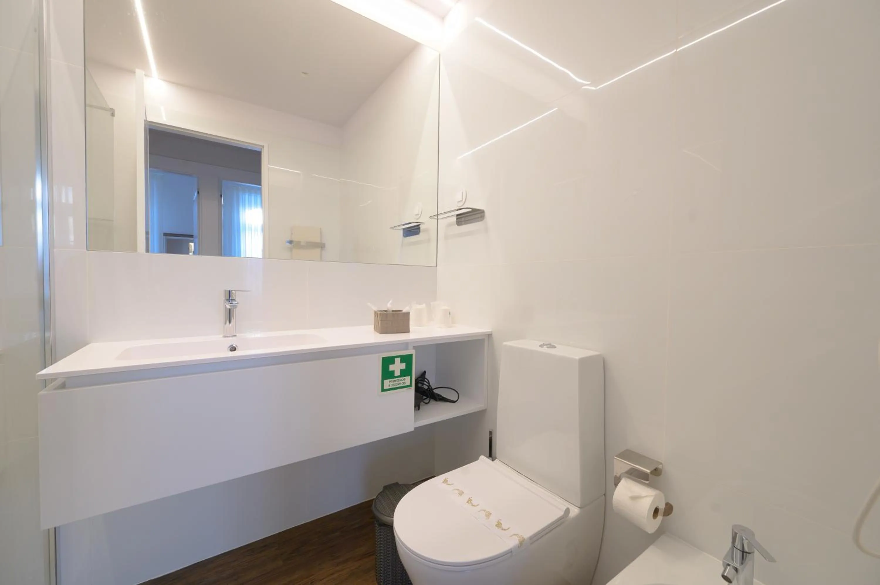 Bathroom in Casa Guerreiro - Regina Hotel Group