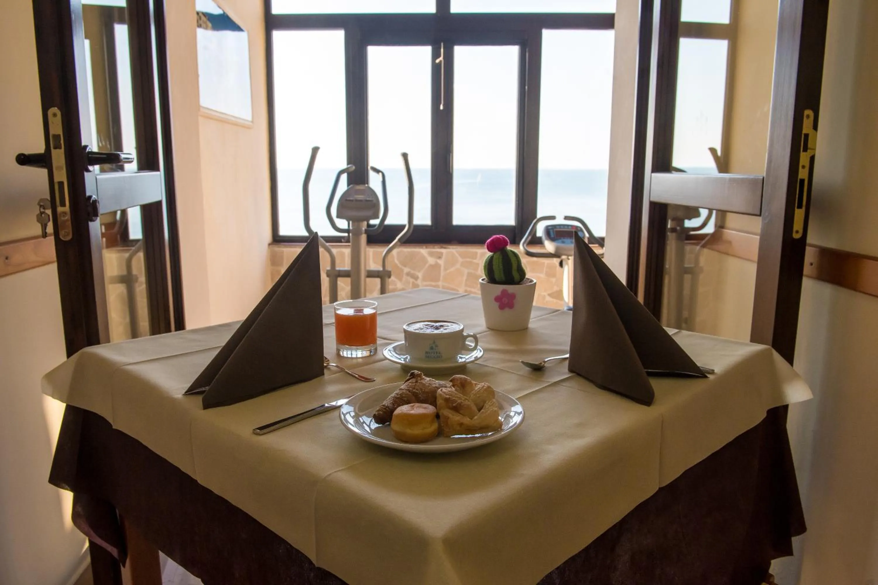 Breakfast in Hotel Seggio