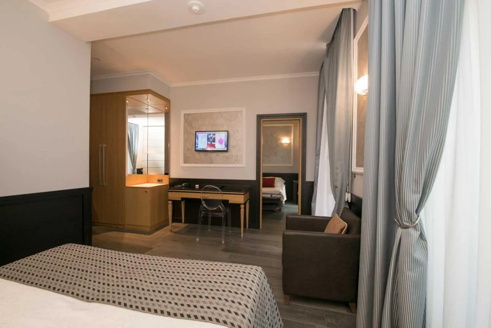 Bed in Duca d'Alba Hotel - Chateaux & Hotels Collection