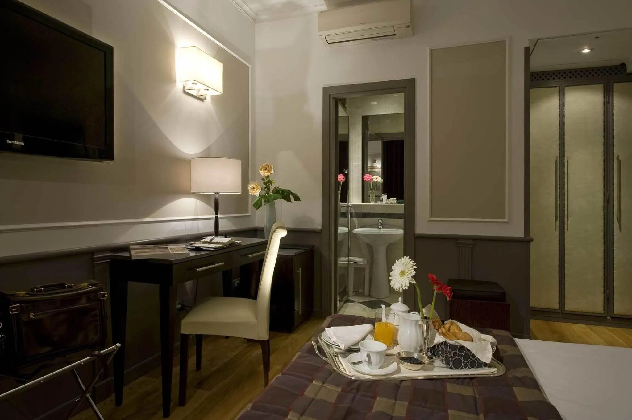 Bedroom in Duca d'Alba Hotel - Chateaux & Hotels Collection