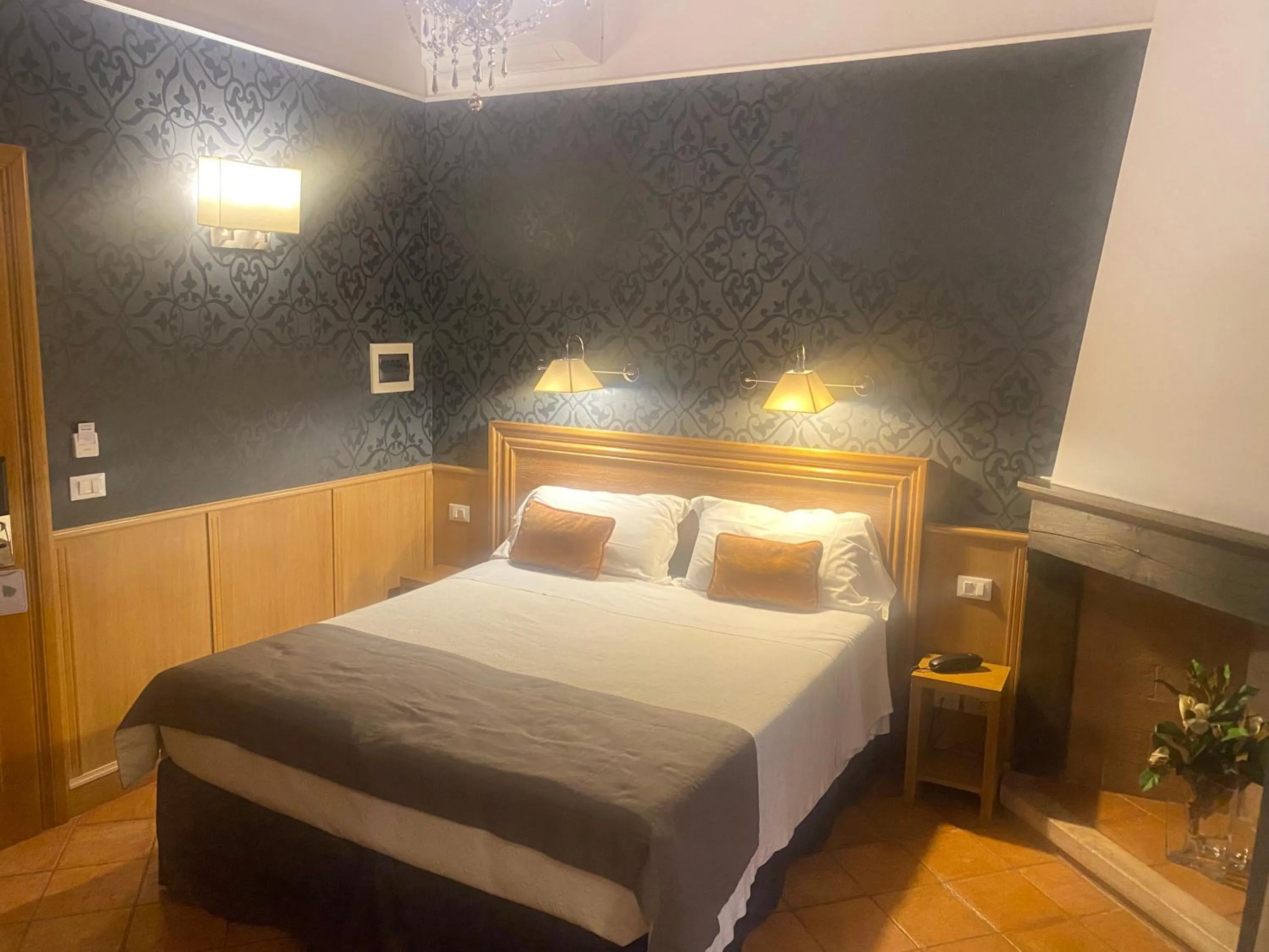 Bed in Duca d'Alba Hotel - Chateaux & Hotels Collection