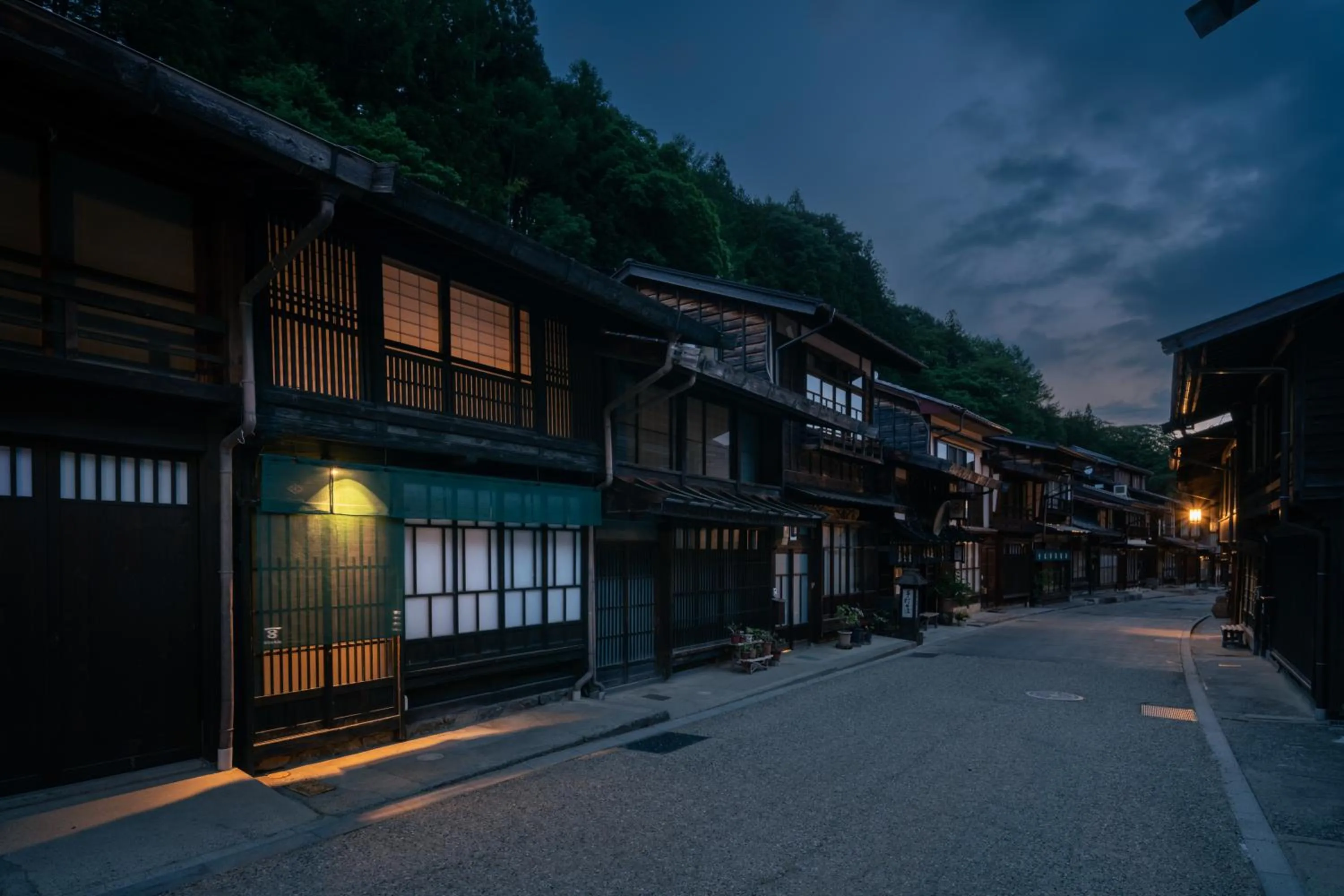 Property building in BYAKU Narai