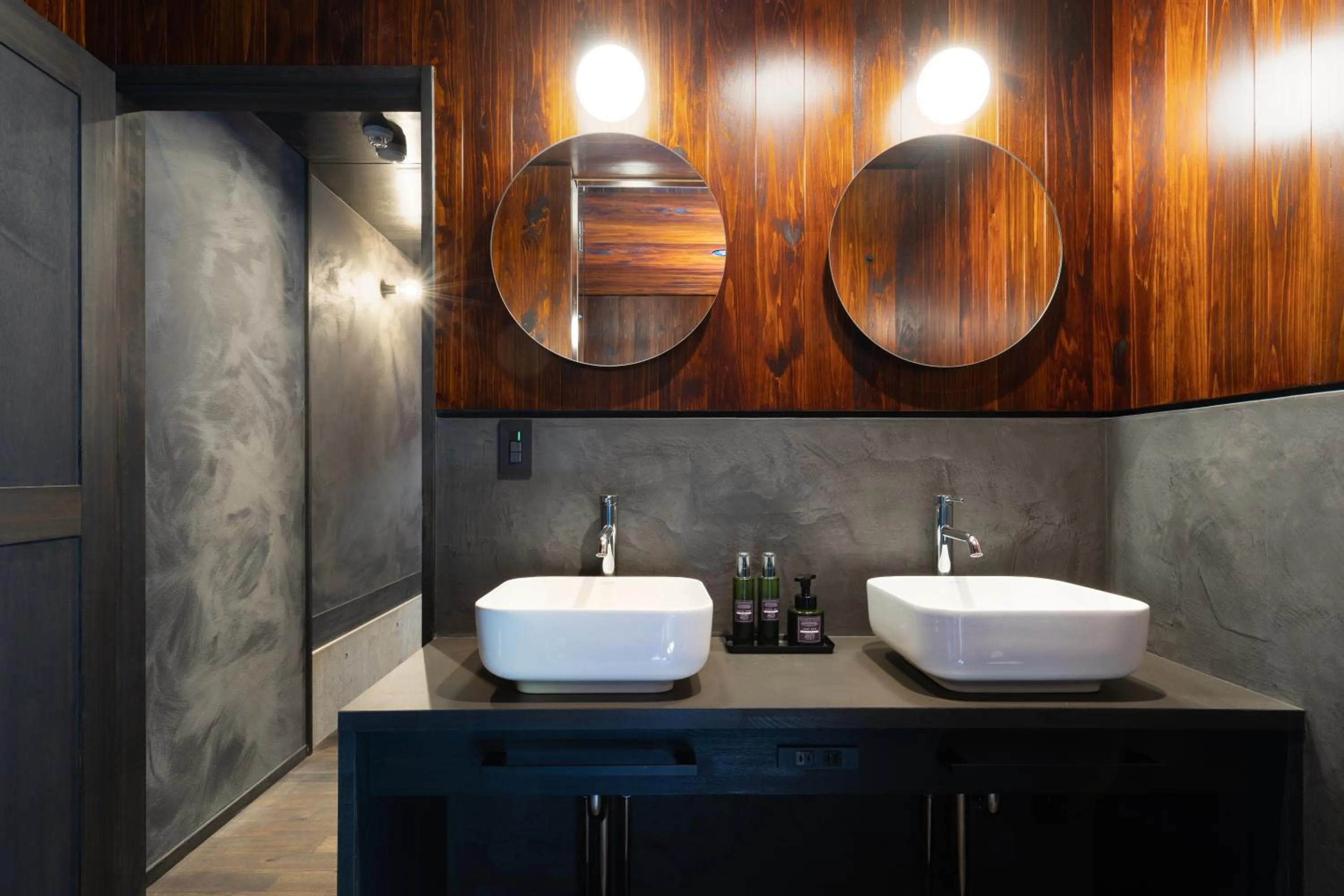 Bathroom in BYAKU Narai