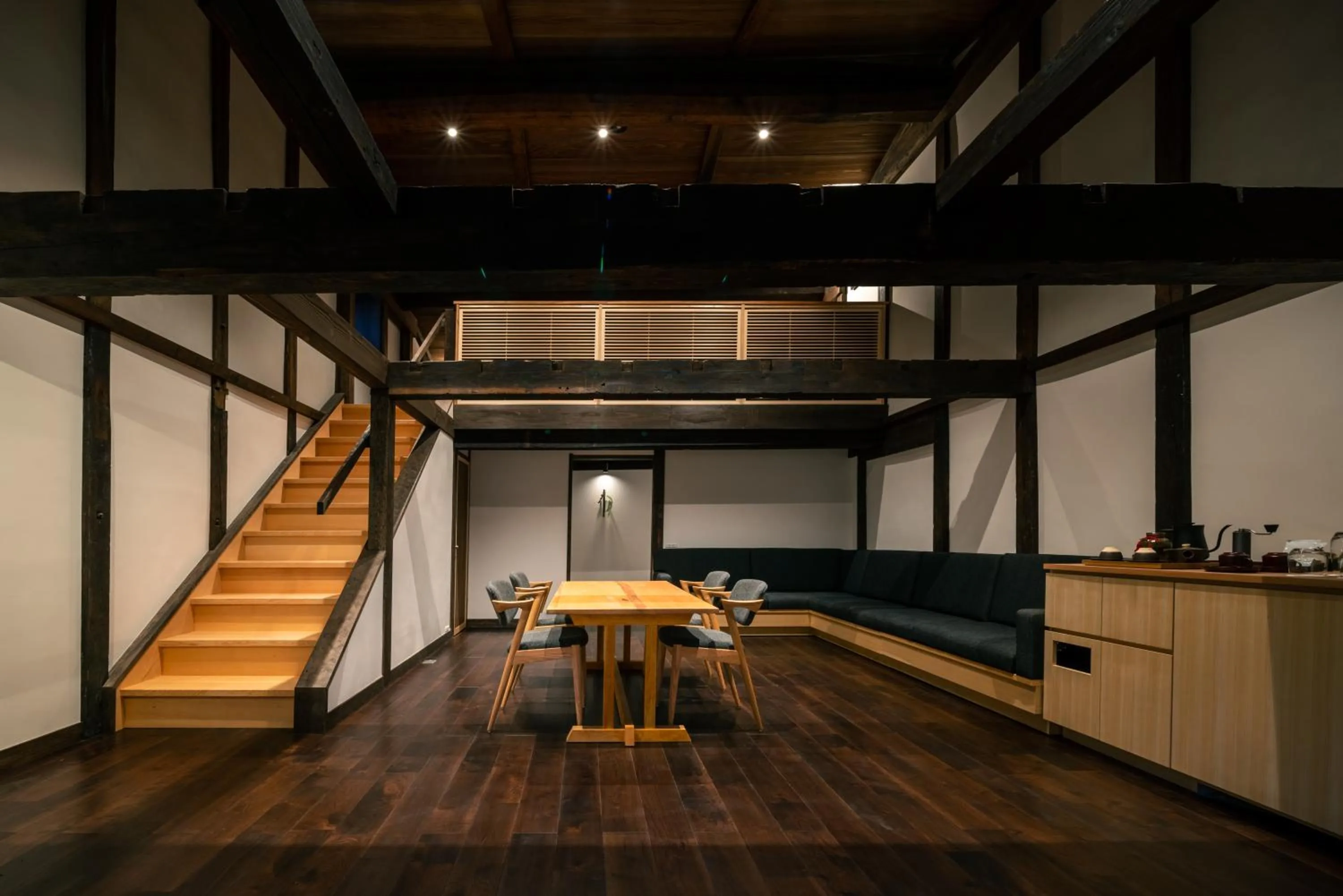 Living room in BYAKU Narai