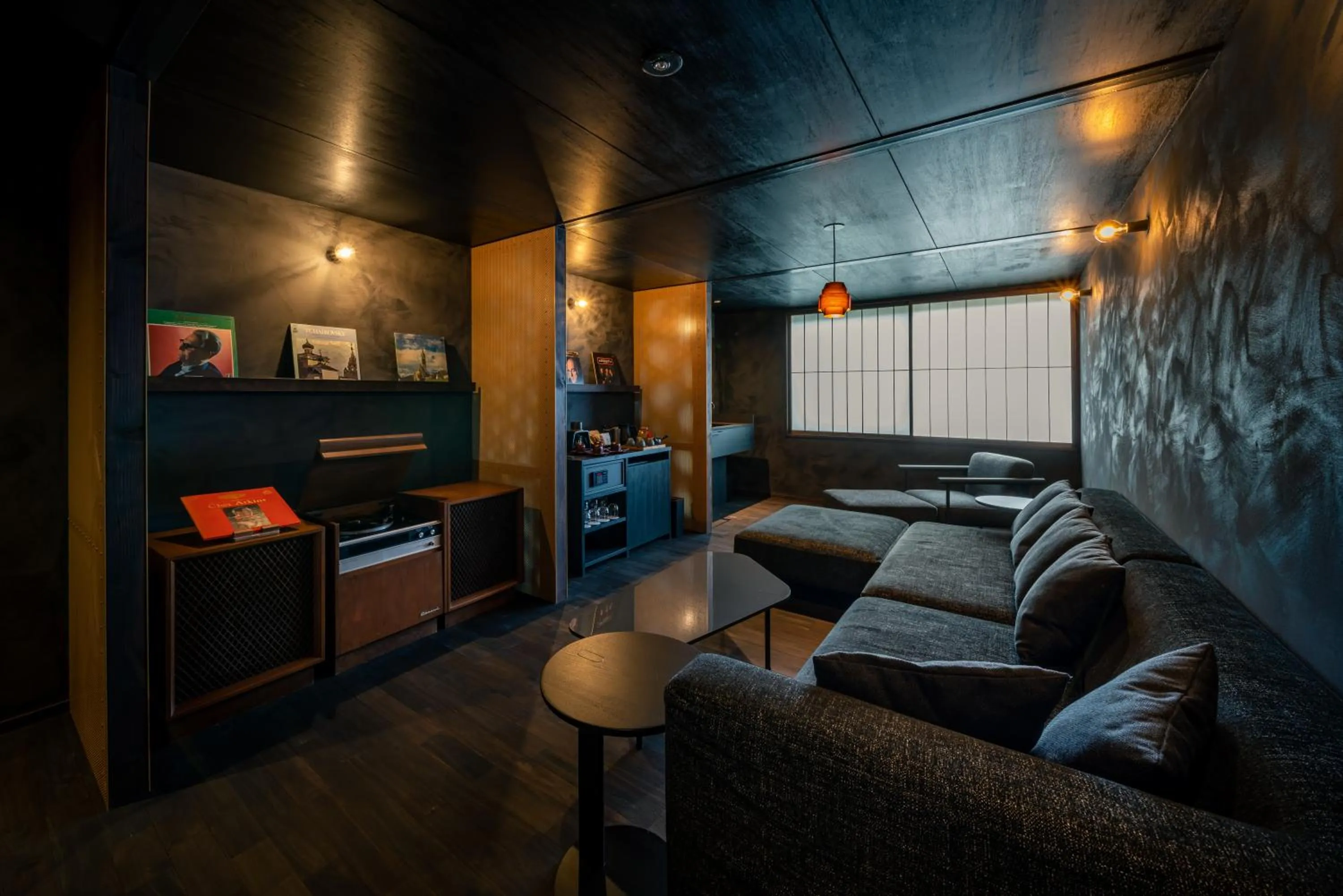 Living room in BYAKU Narai