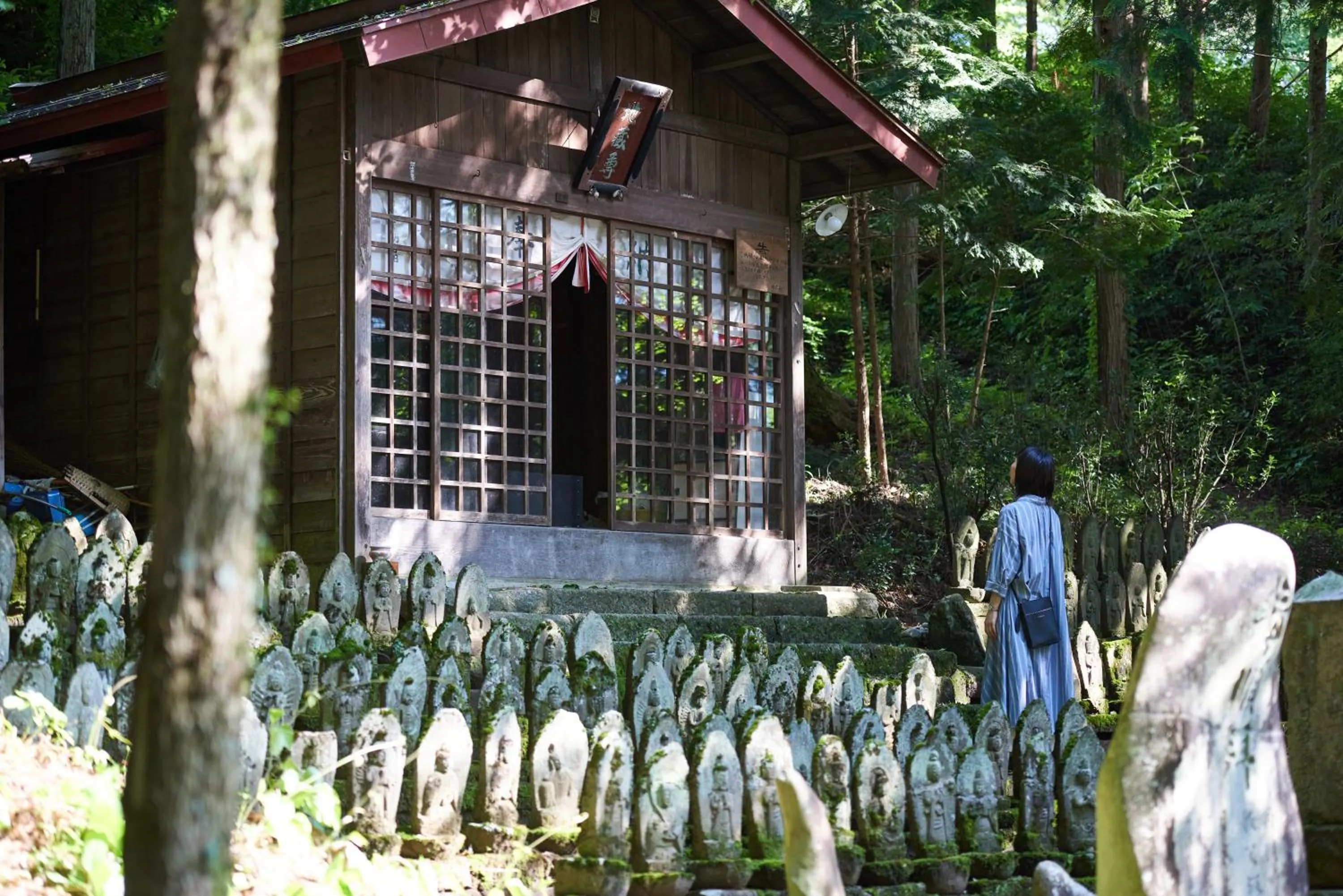 Neighbourhood in BYAKU Narai