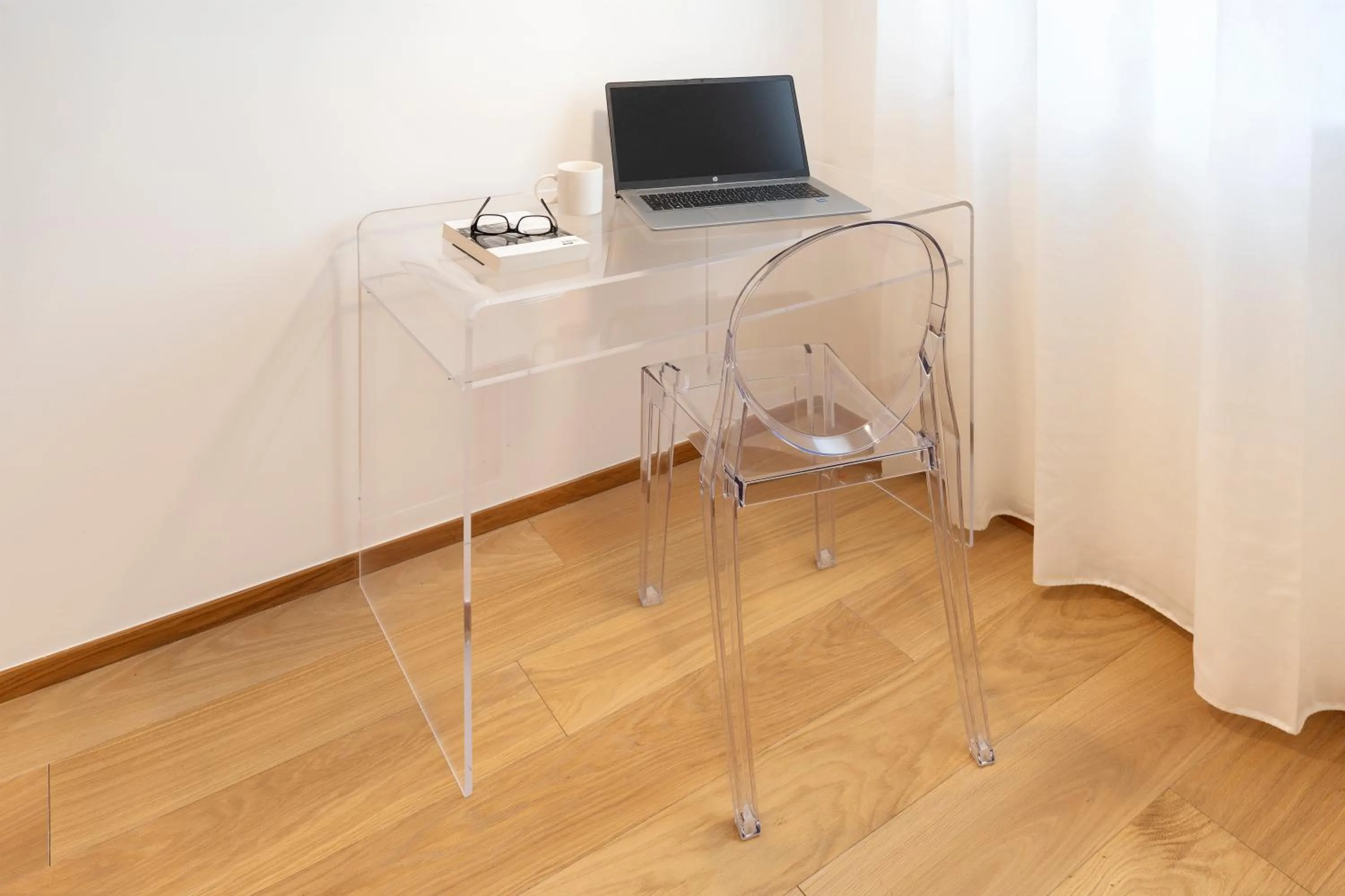 Single Room with Terrace in Victor Hotel