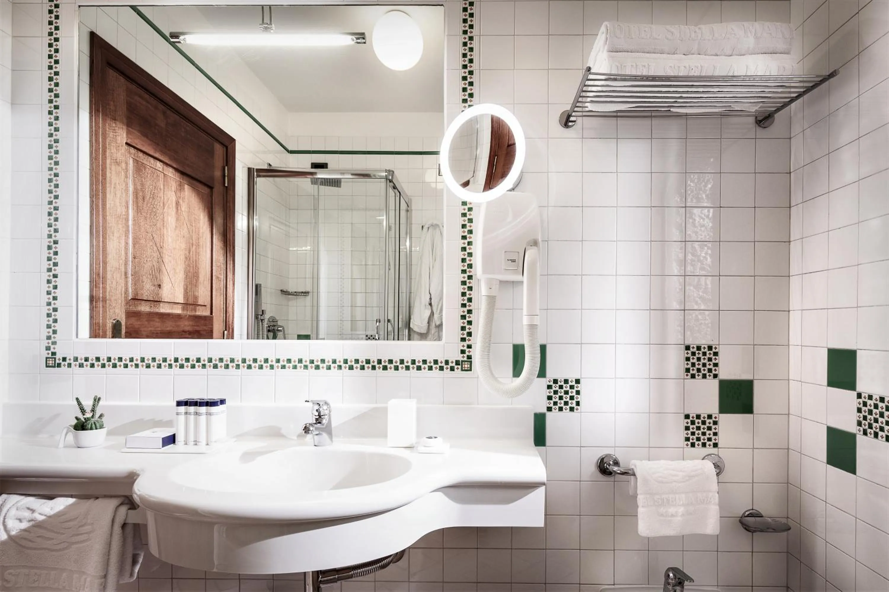 Bathroom in Hotel Stella Maris