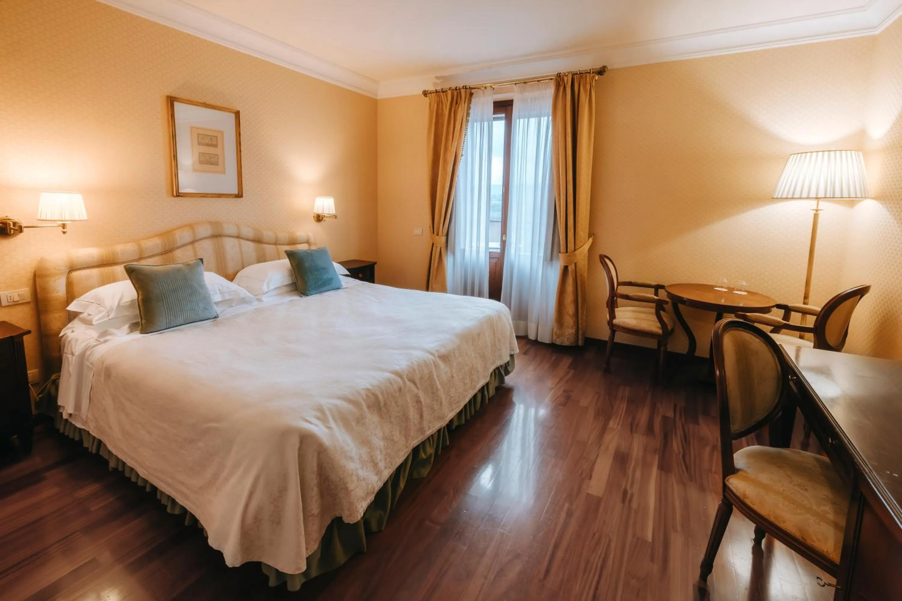 Bed in Hotel Bramante