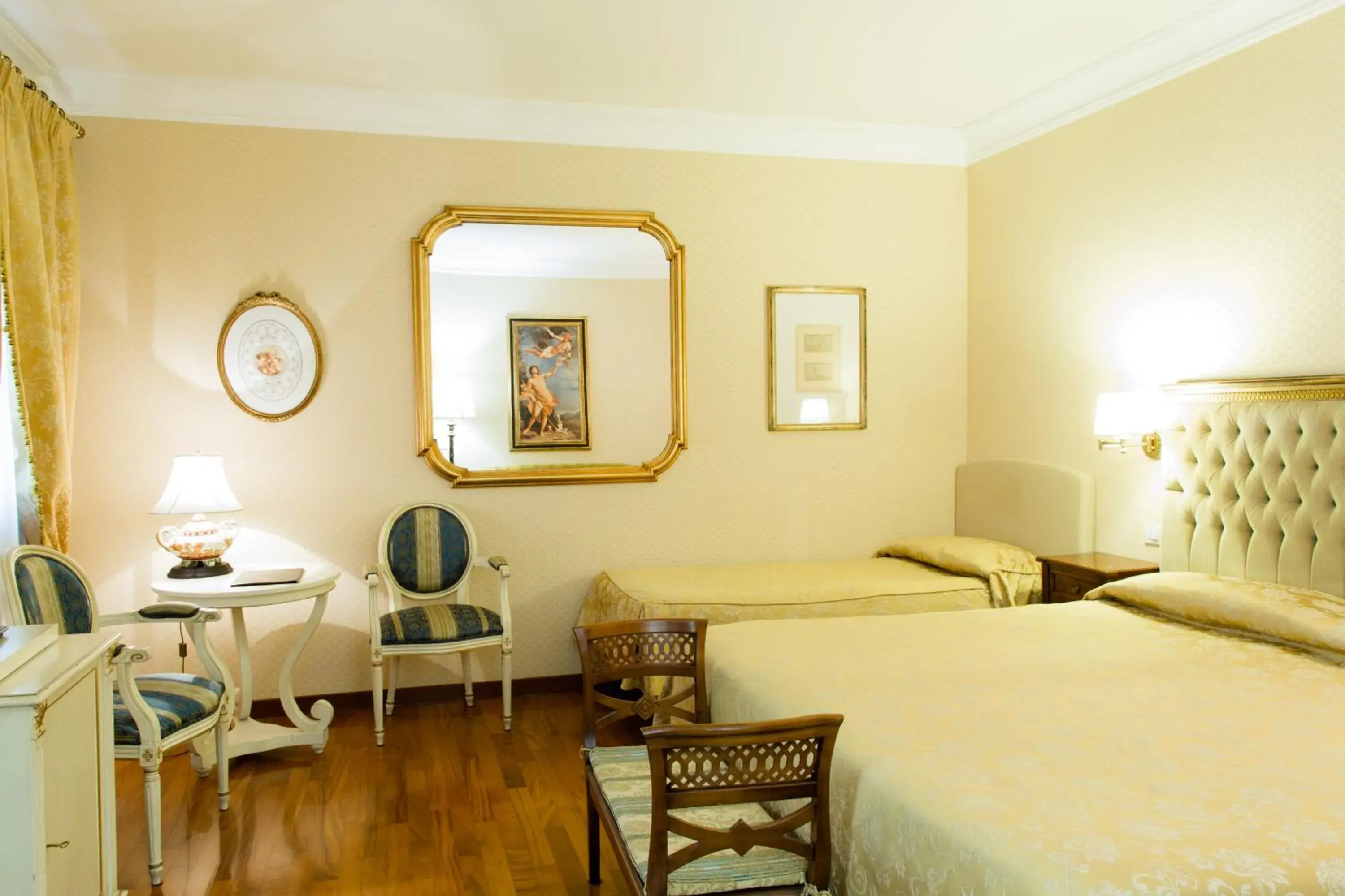 Deluxe Room in Hotel Bramante Deluxe Room in Hotel Bramante