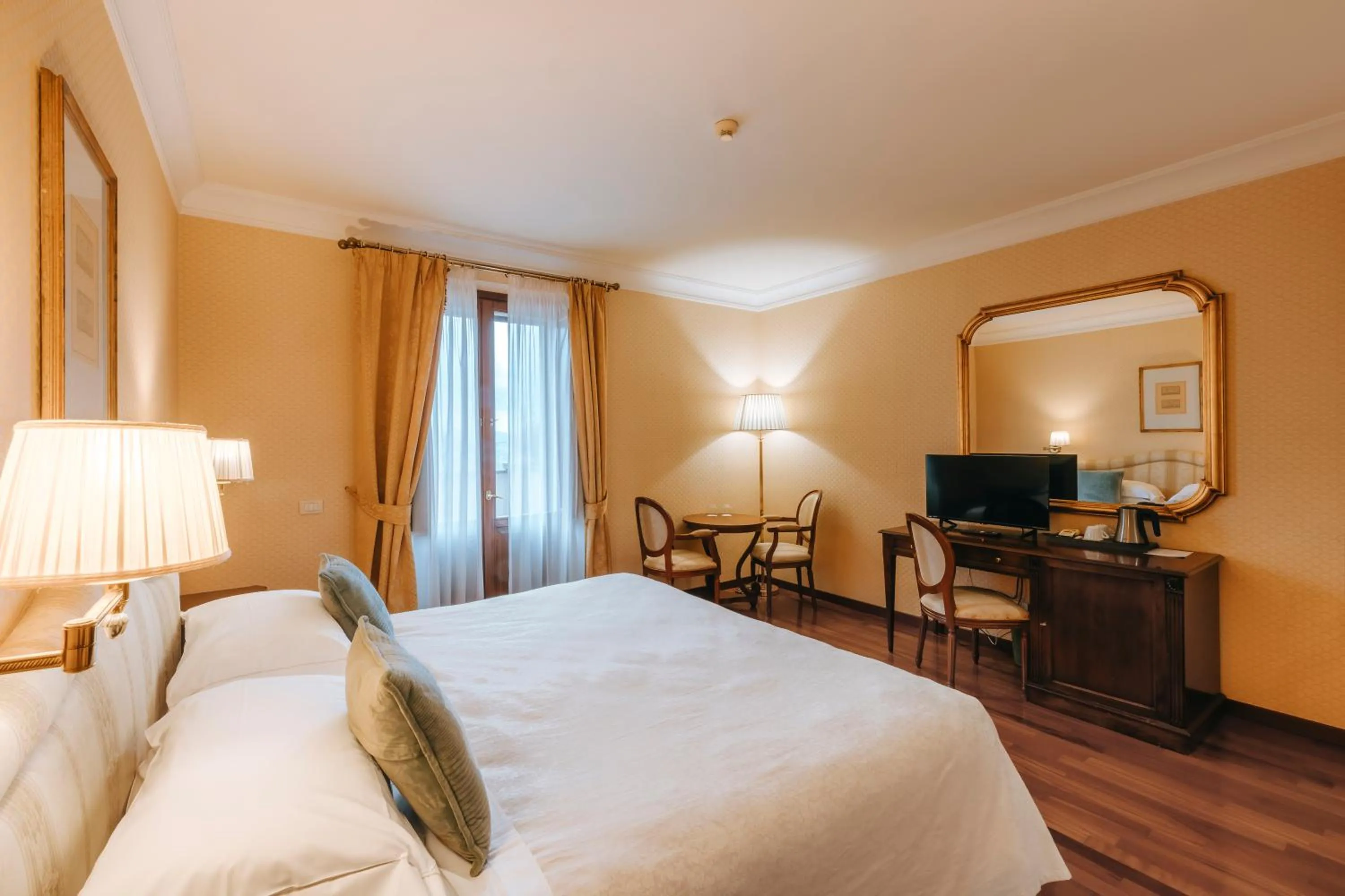 Bed in Hotel Bramante