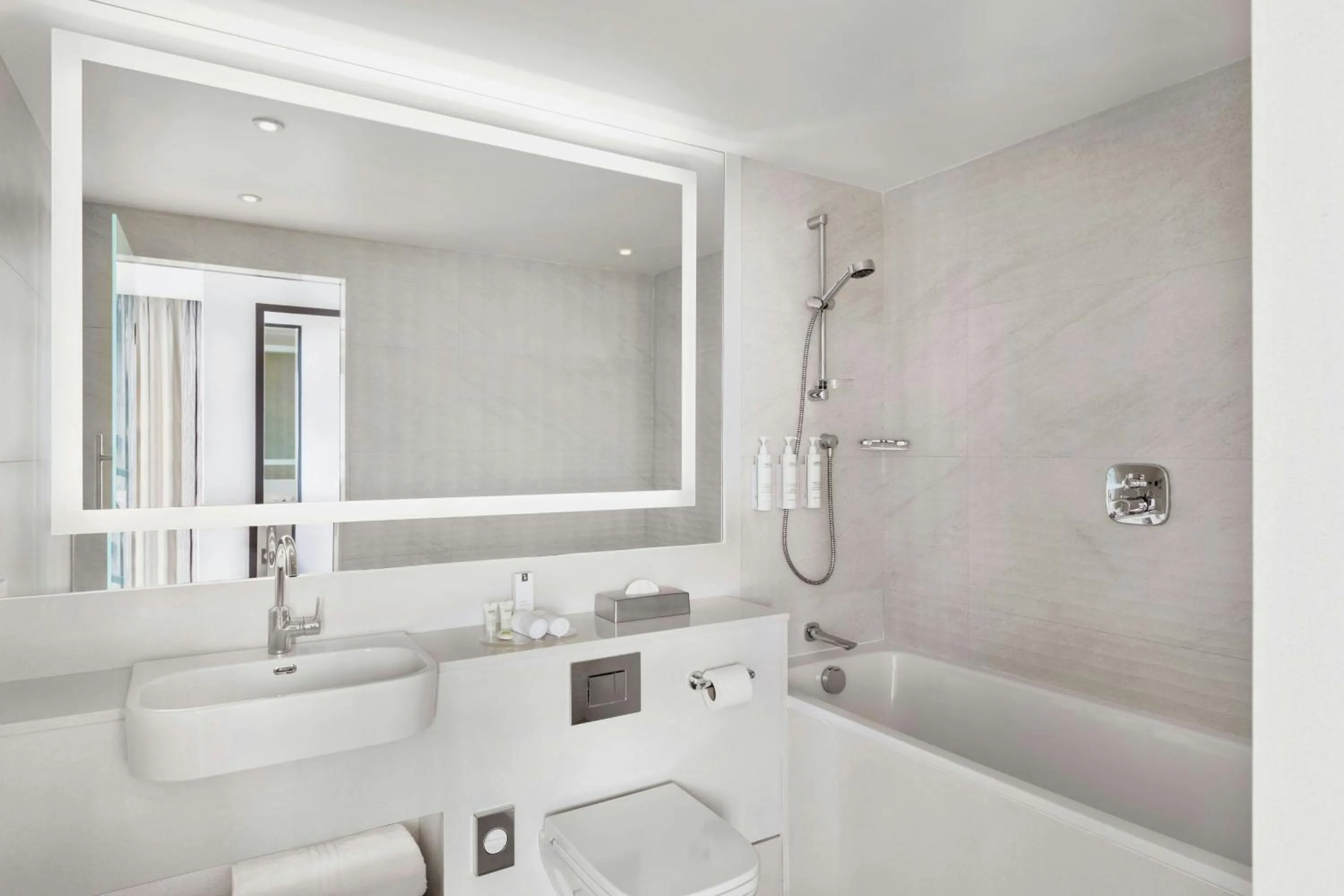 Bathroom in Courtyard by Marriott Batumi