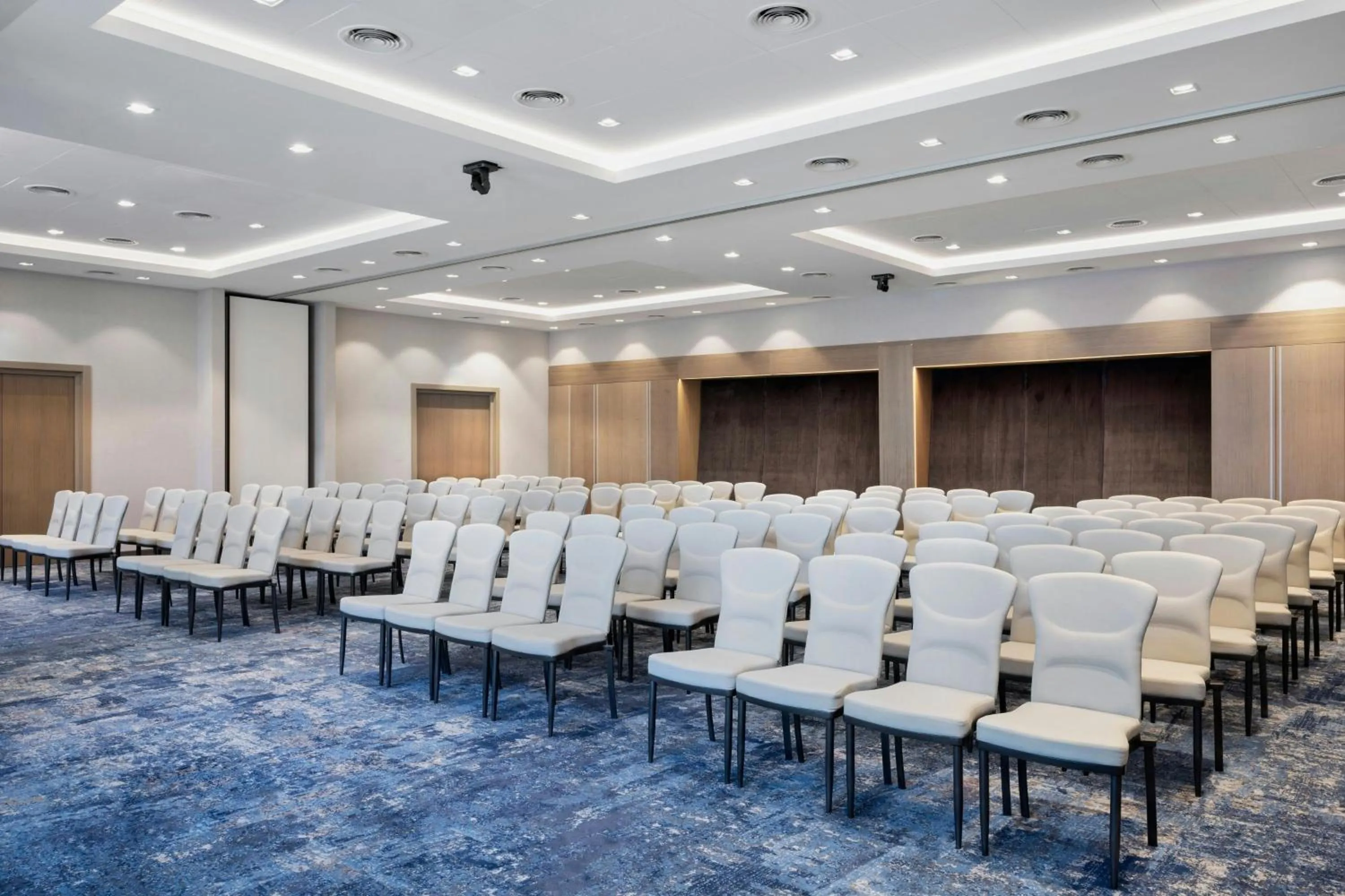 Meeting/conference room in Courtyard by Marriott Batumi