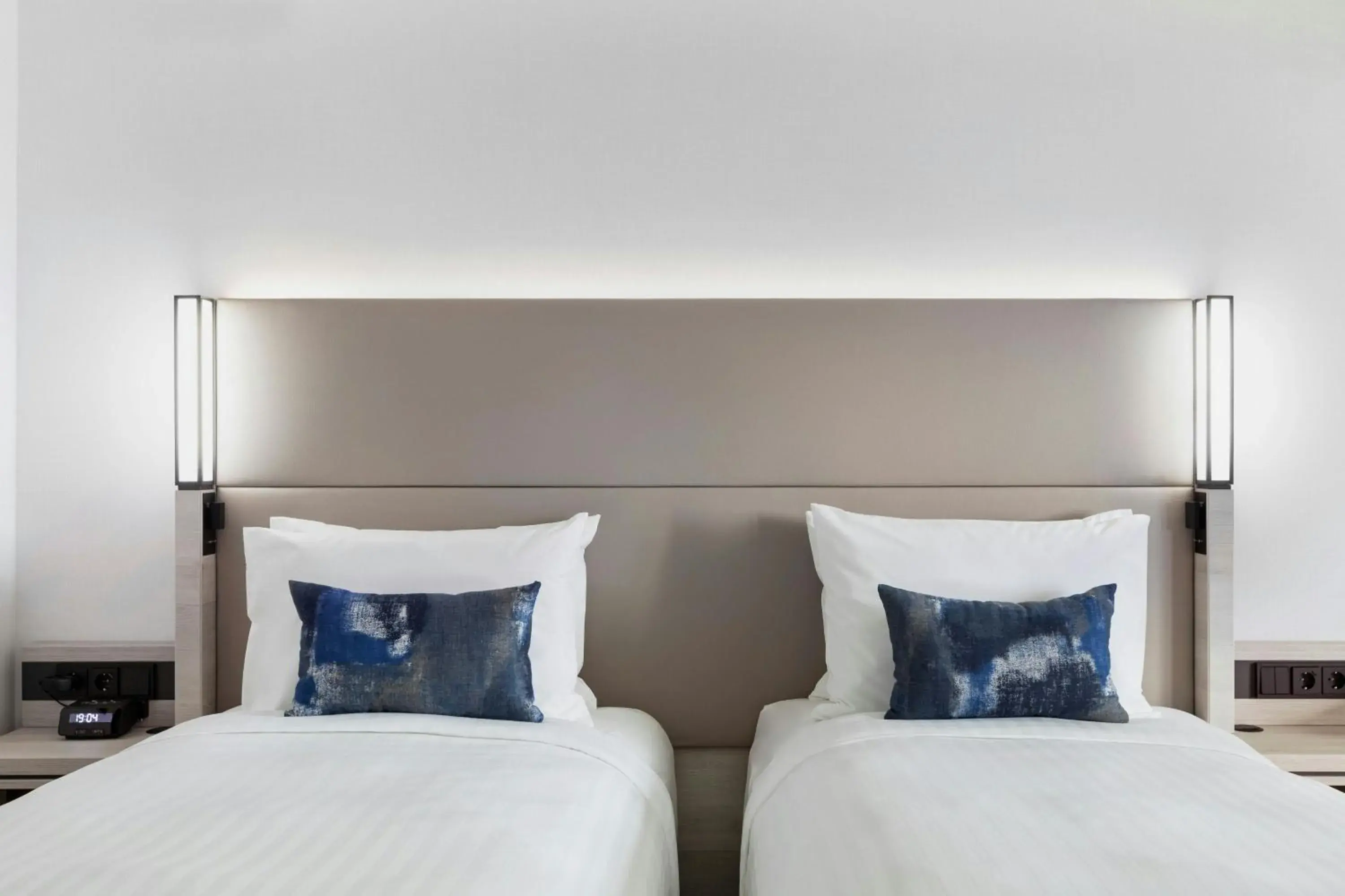 Guest room, 2 Twin/Single Bed(s) in Courtyard by Marriott Batumi Guest room, 2 Twin/Single Bed(s) in Courtyard by Marriott Batumi