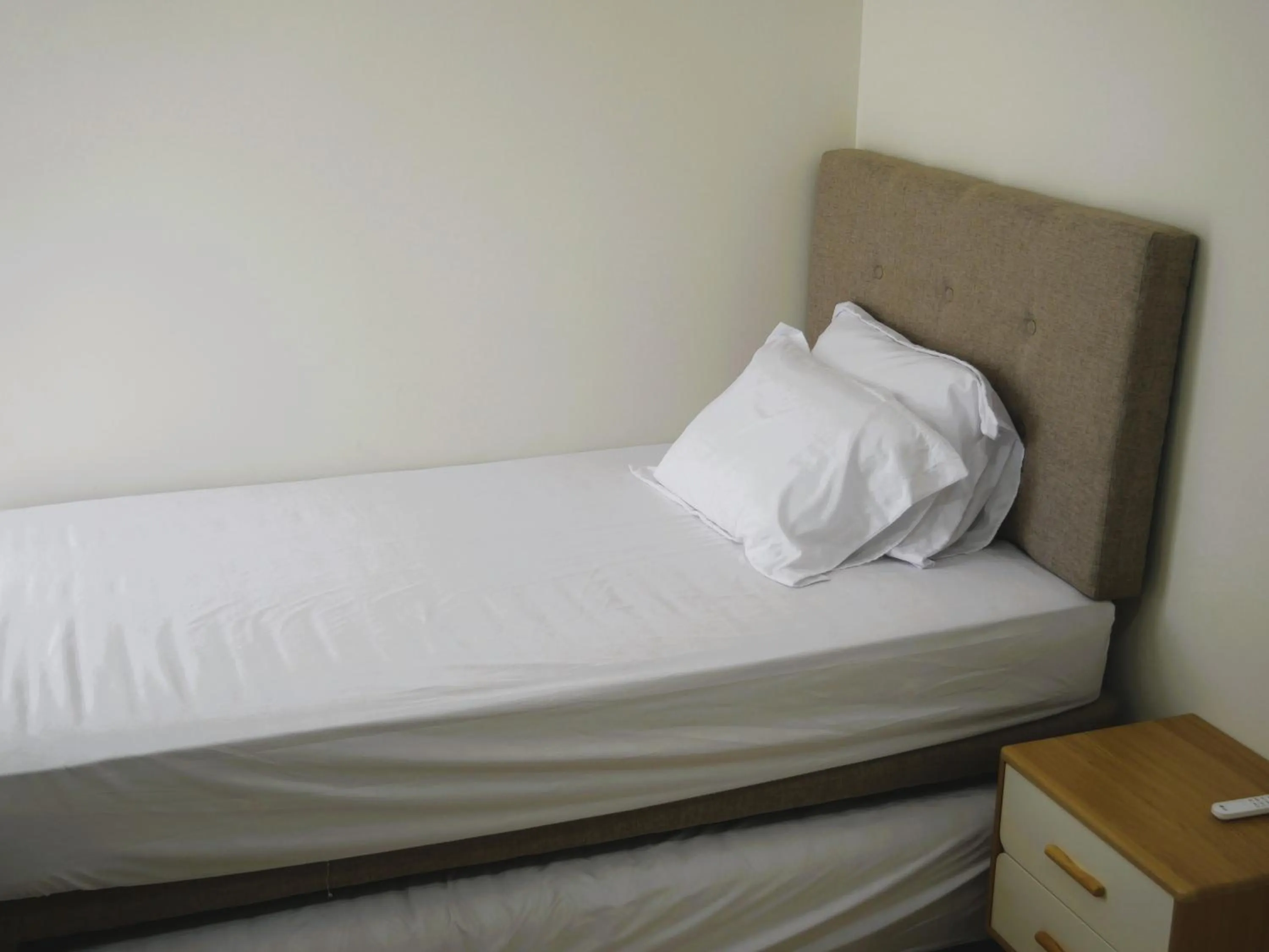 Bedroom, Bed in Meisterstadt Pollux Habibie