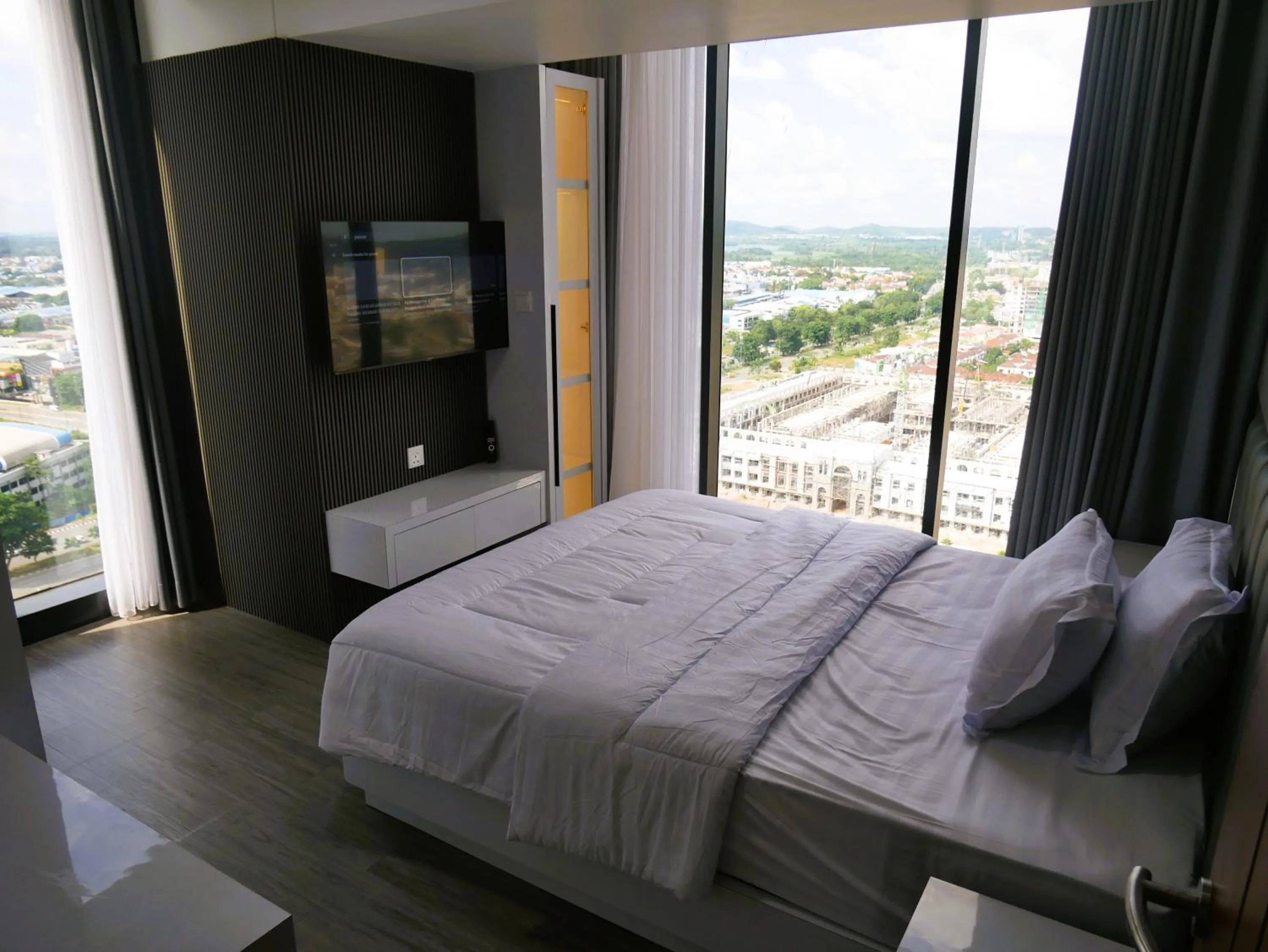 Bedroom, Bed in Meisterstadt Pollux Habibie