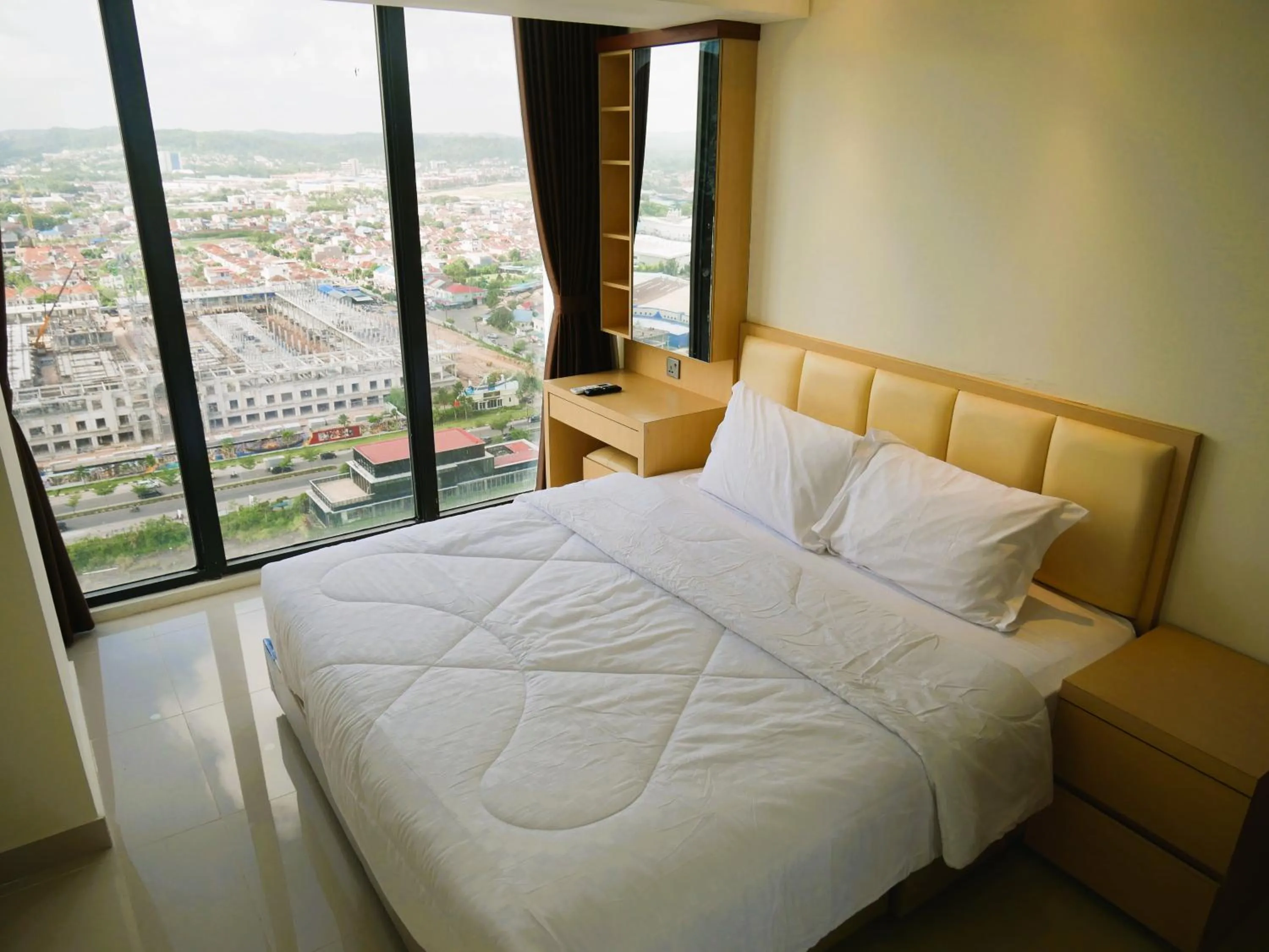 Bedroom, Bed in Meisterstadt Pollux Habibie