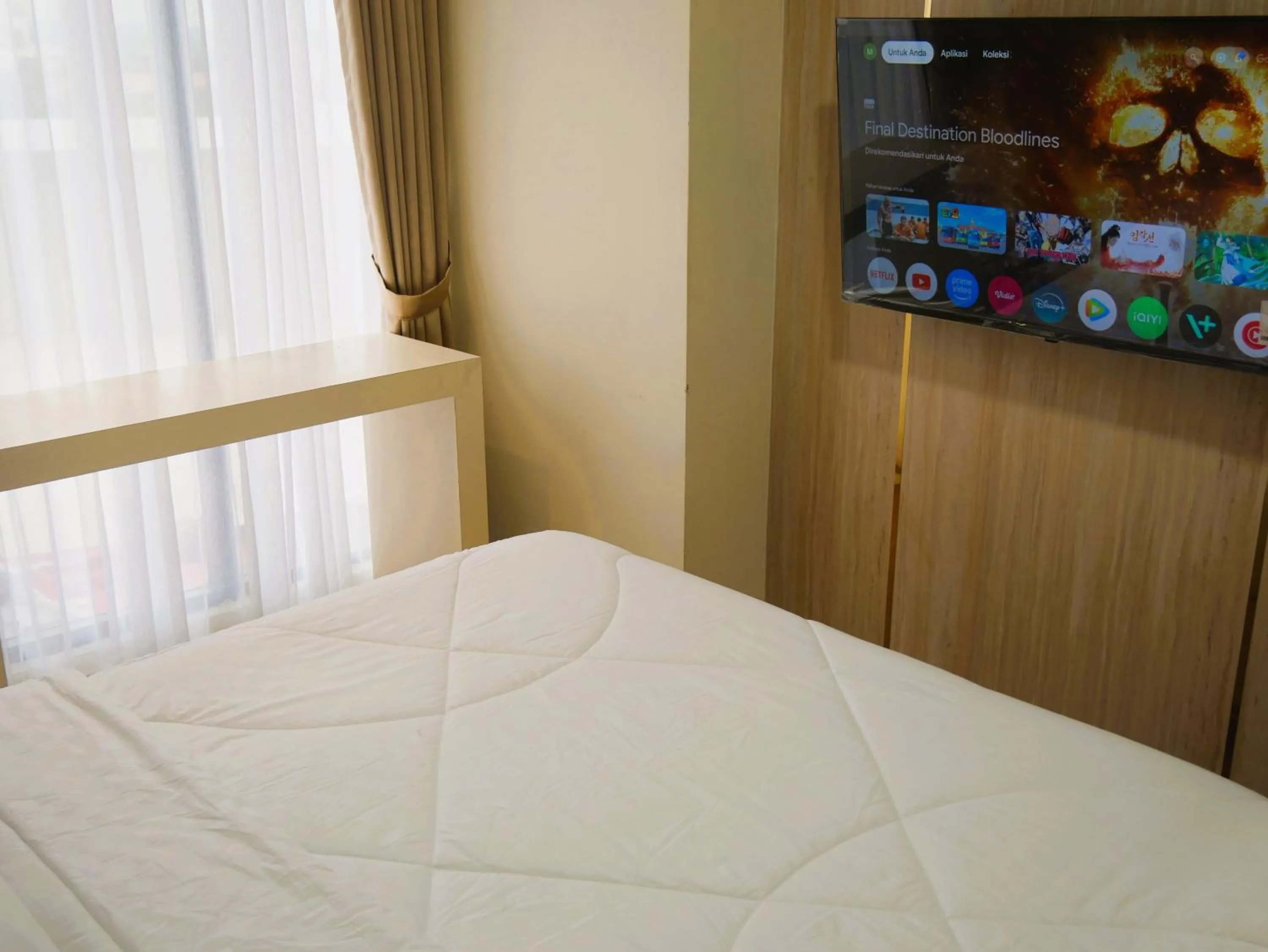 Bedroom, Bed in Meisterstadt Pollux Habibie