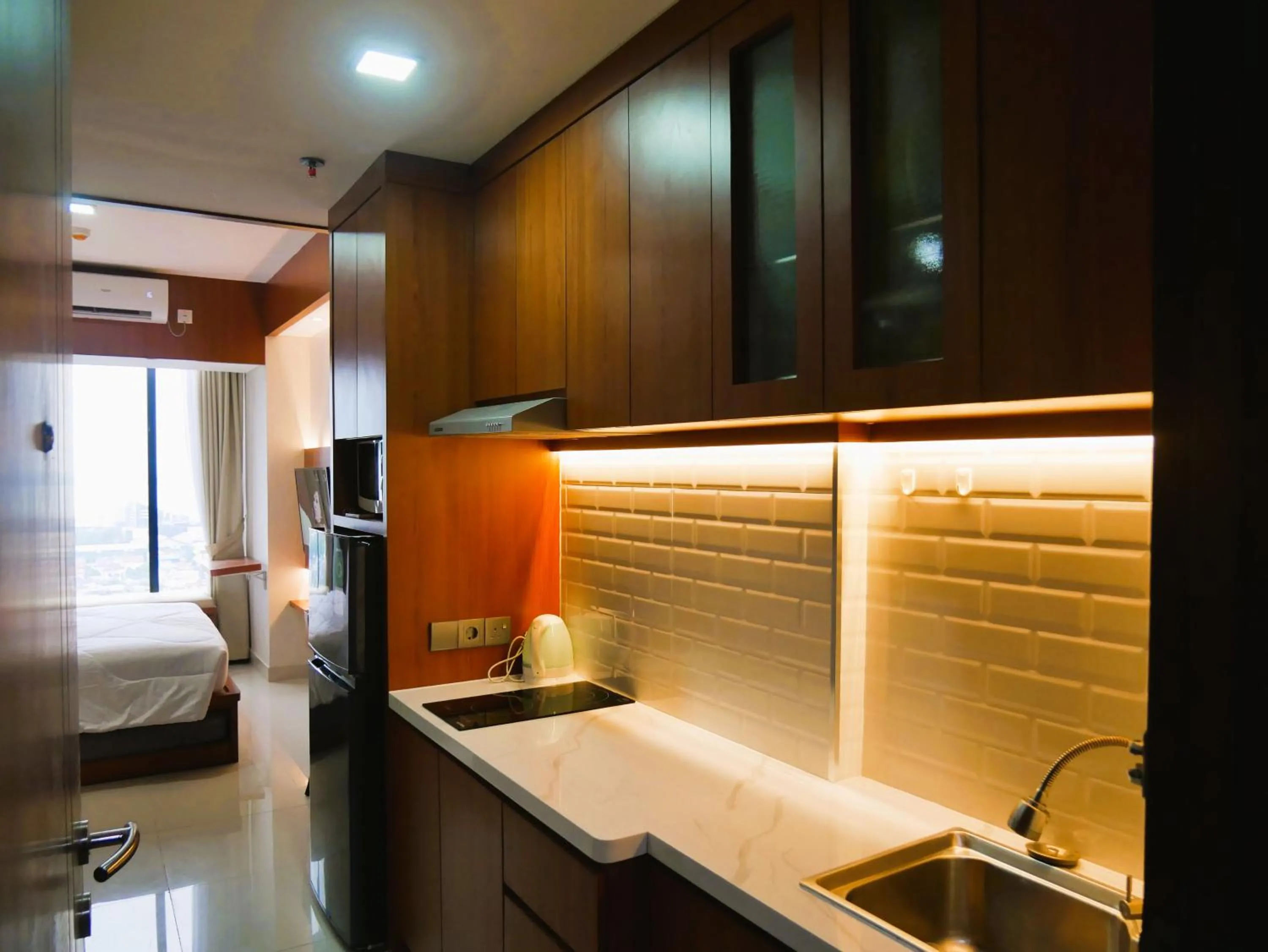 Kitchen or kitchenette in Meisterstadt Pollux Habibie