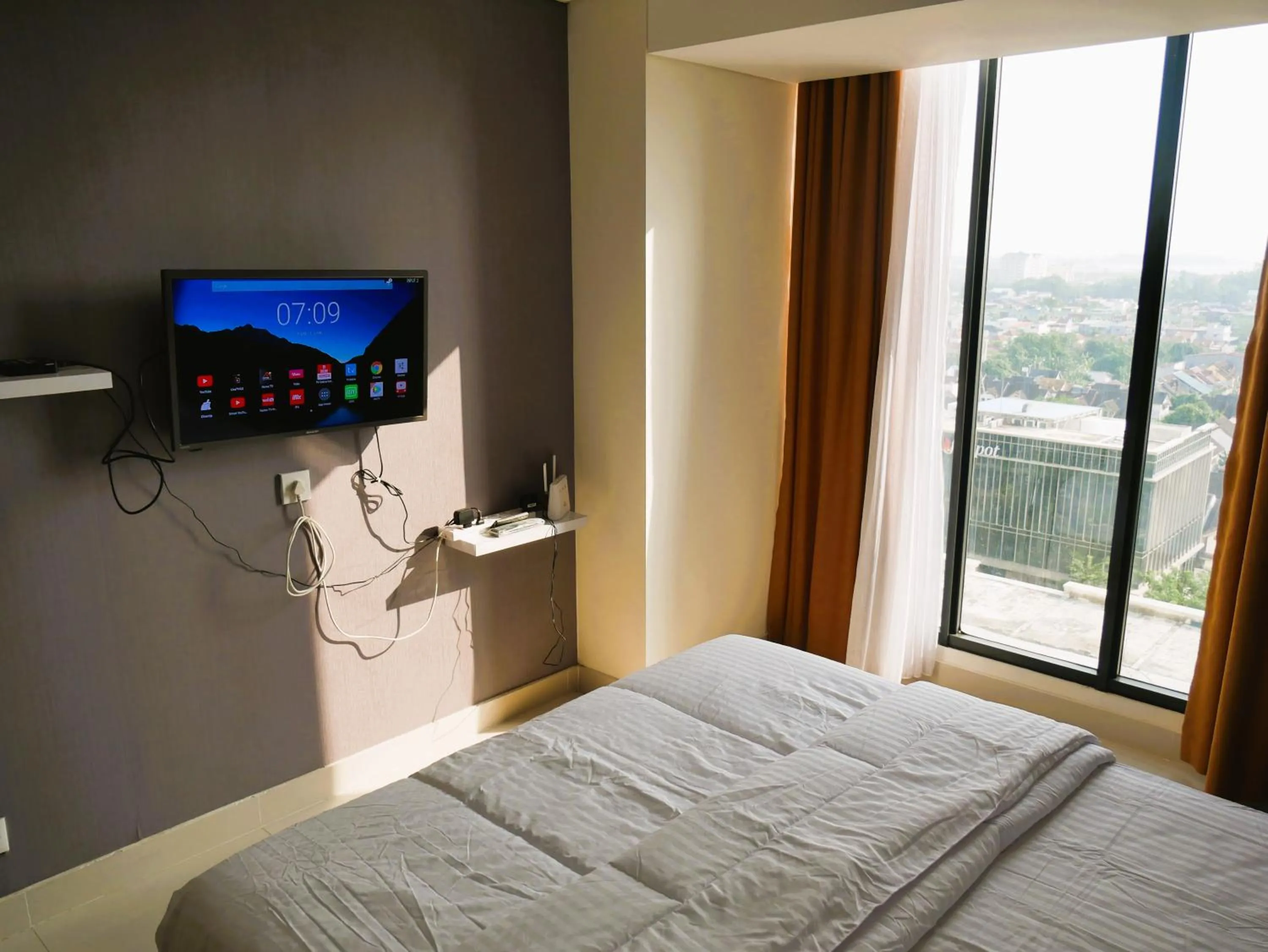 Bedroom, Bed in Meisterstadt Pollux Habibie