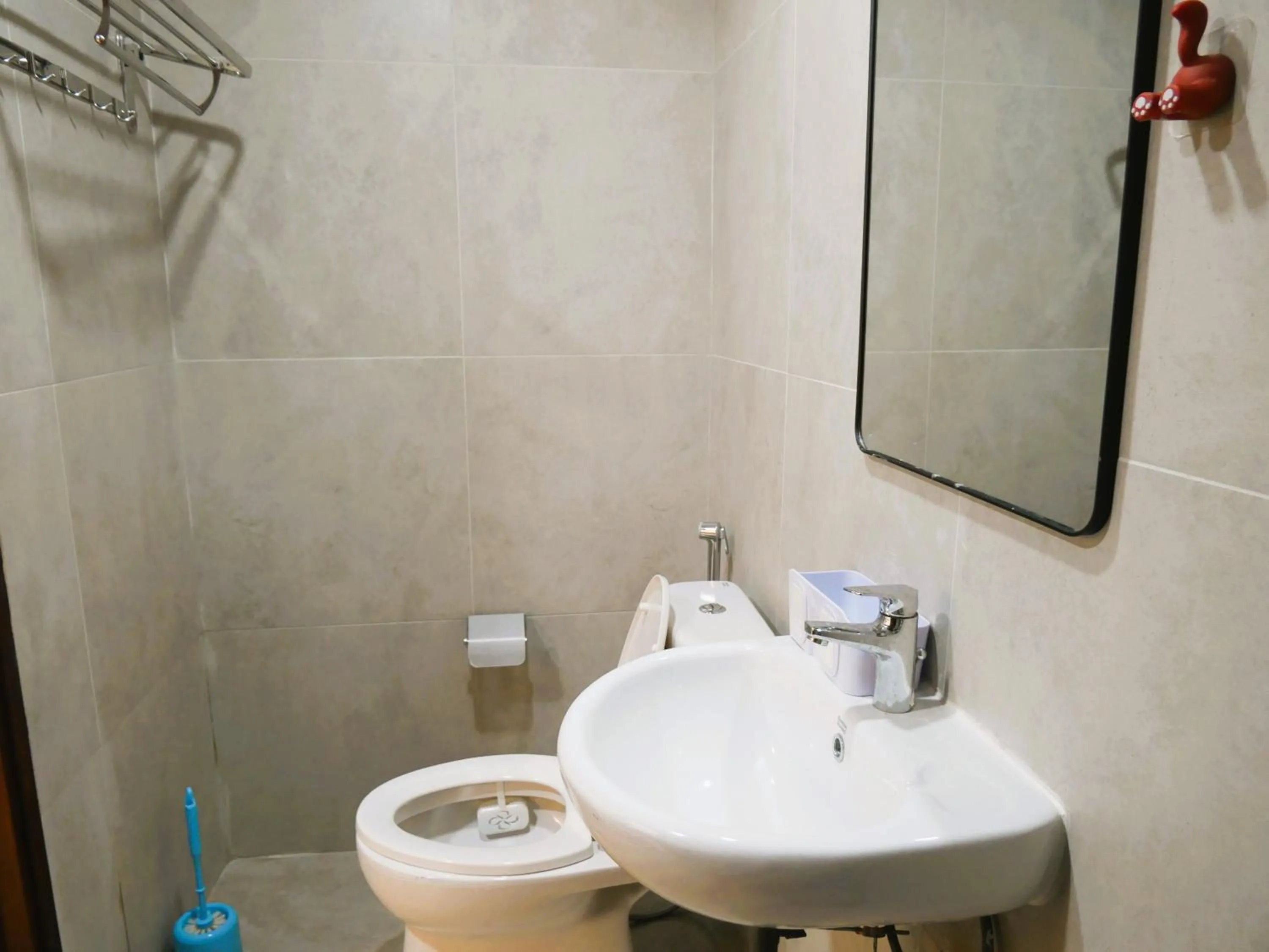 Bathroom in Meisterstadt Pollux Habibie