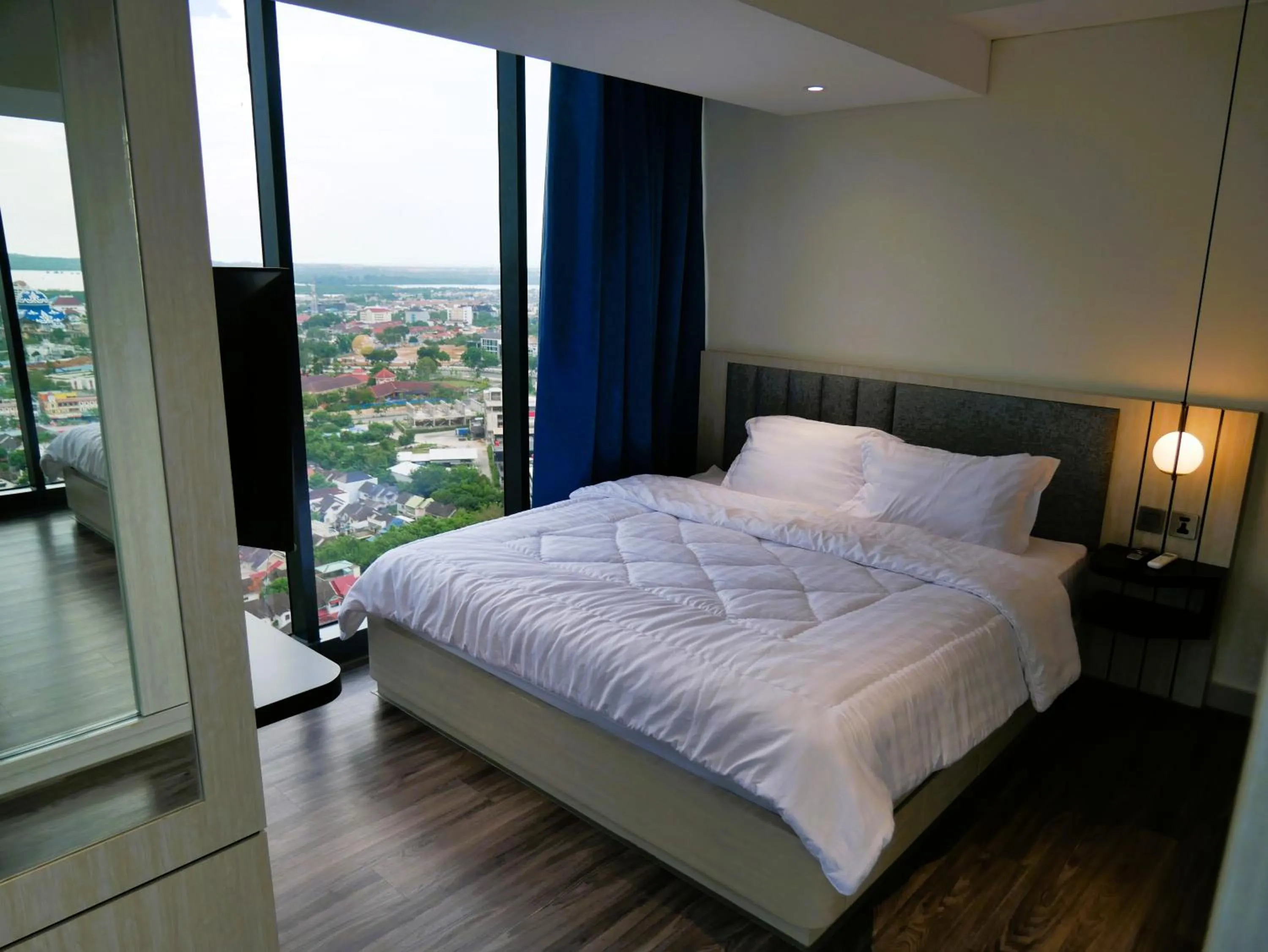 Bed in Meisterstadt Pollux Habibie