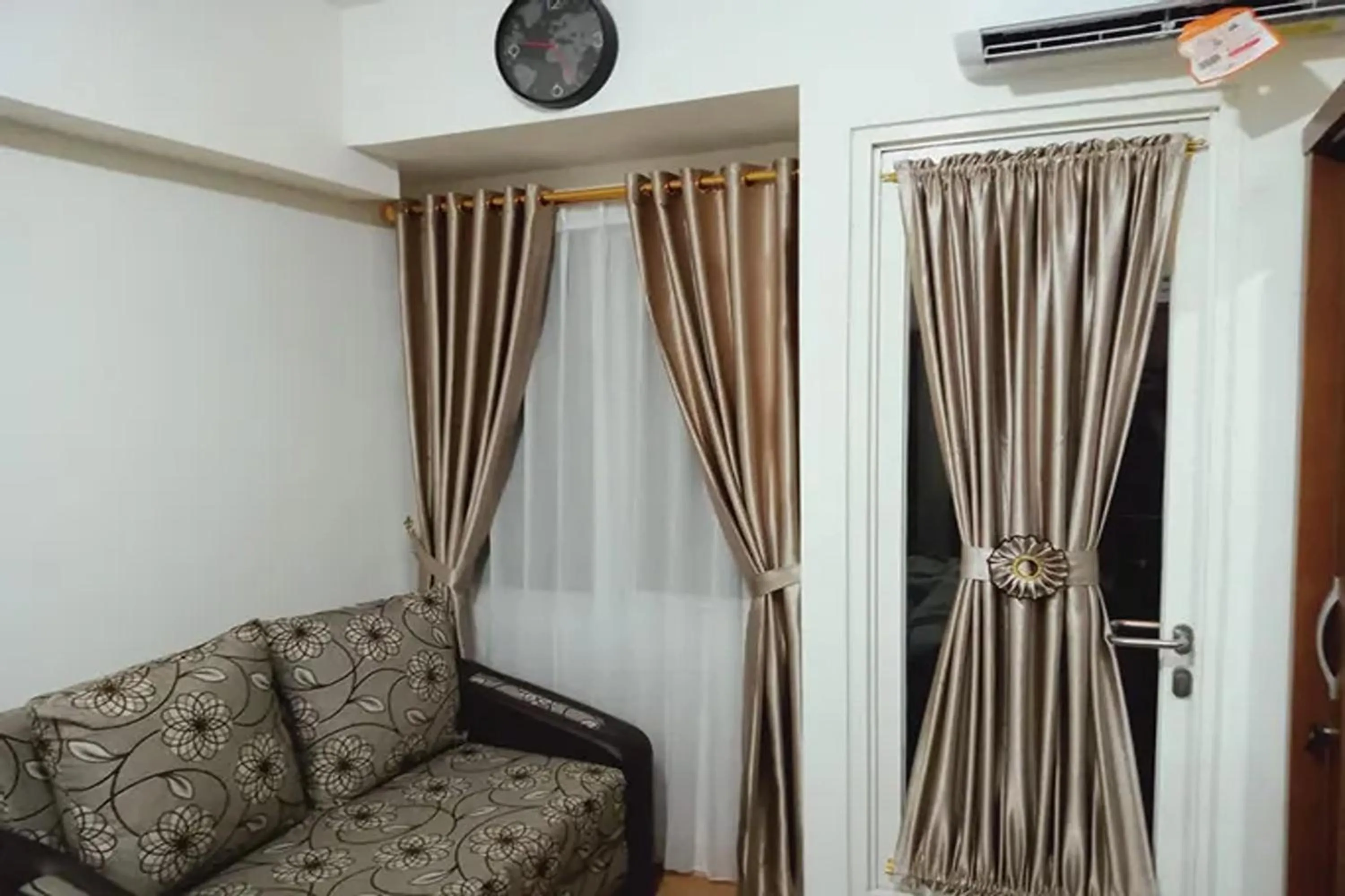 Bedroom in Velito at Podomoro Golf View Apartment