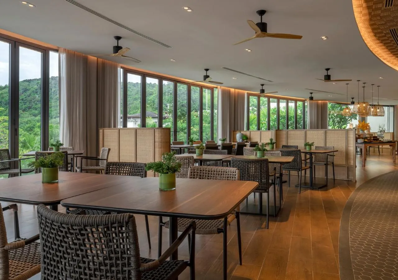 Restaurant/places to eat in Noku Phuket