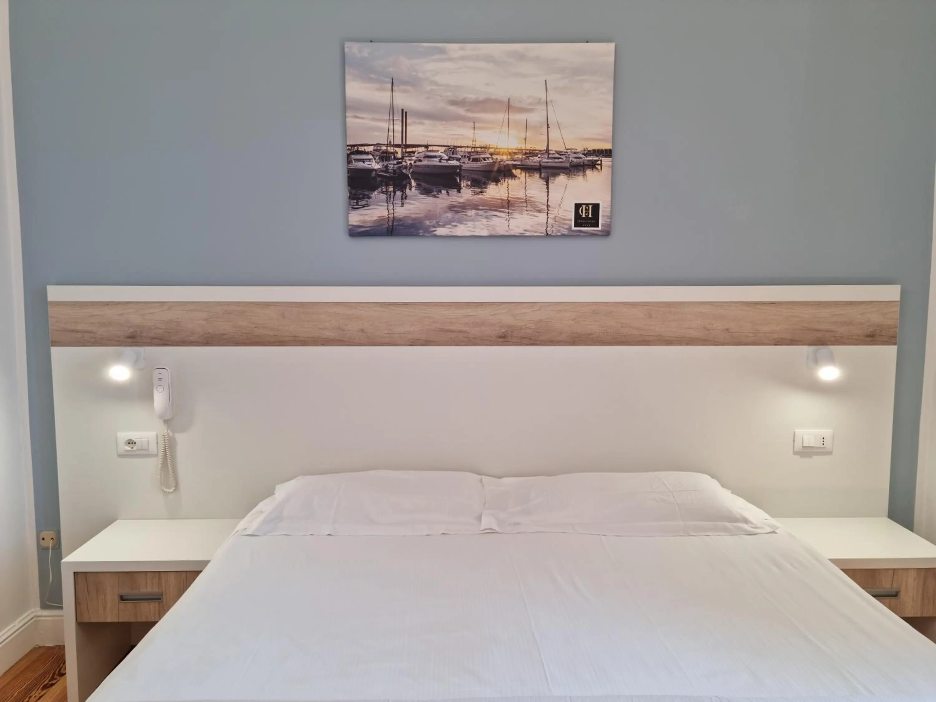 Bedroom, Bed in Hotel Canali - Le Cinque Terre