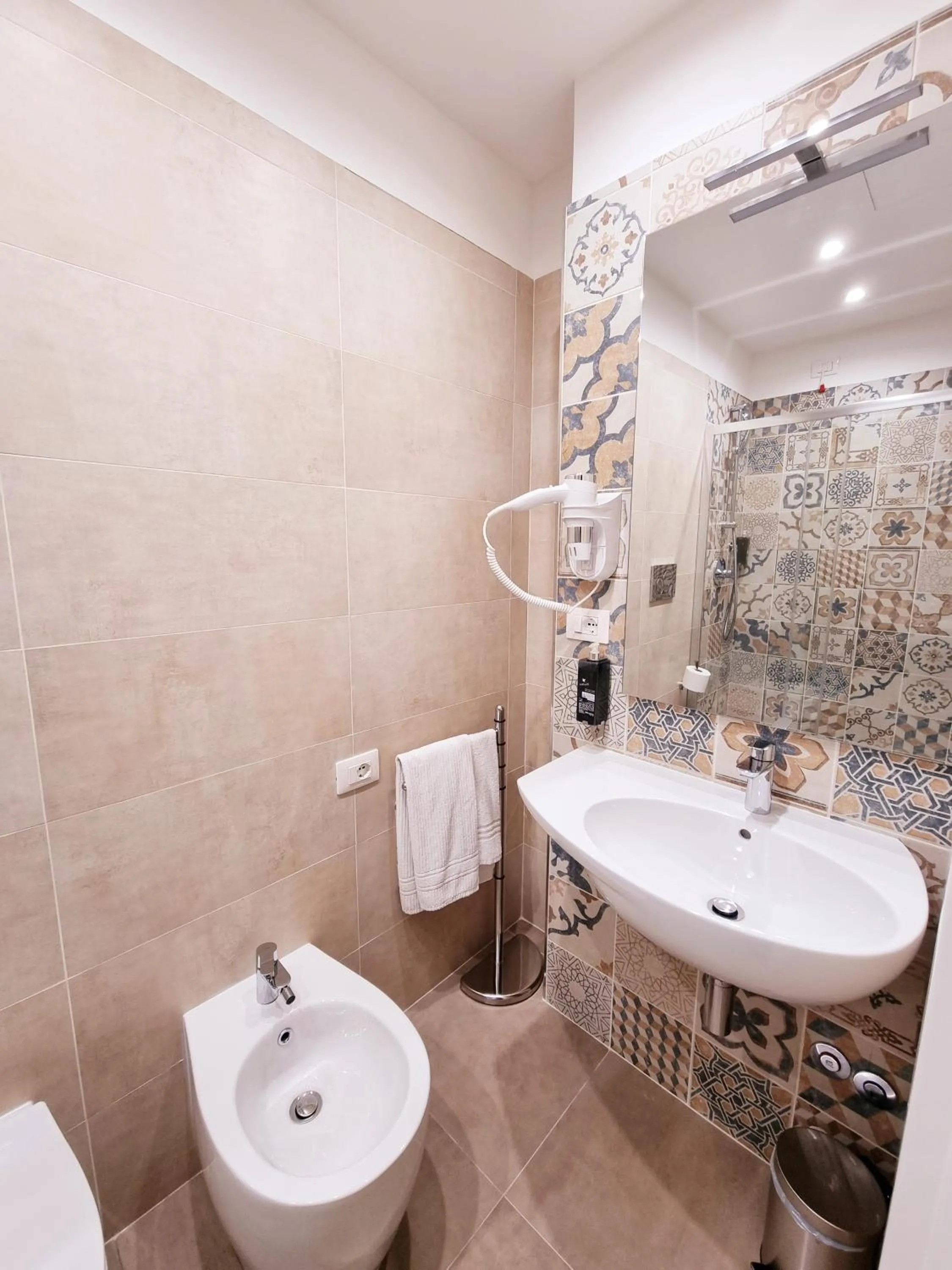 Bathroom in Hotel Canali - Le Cinque Terre