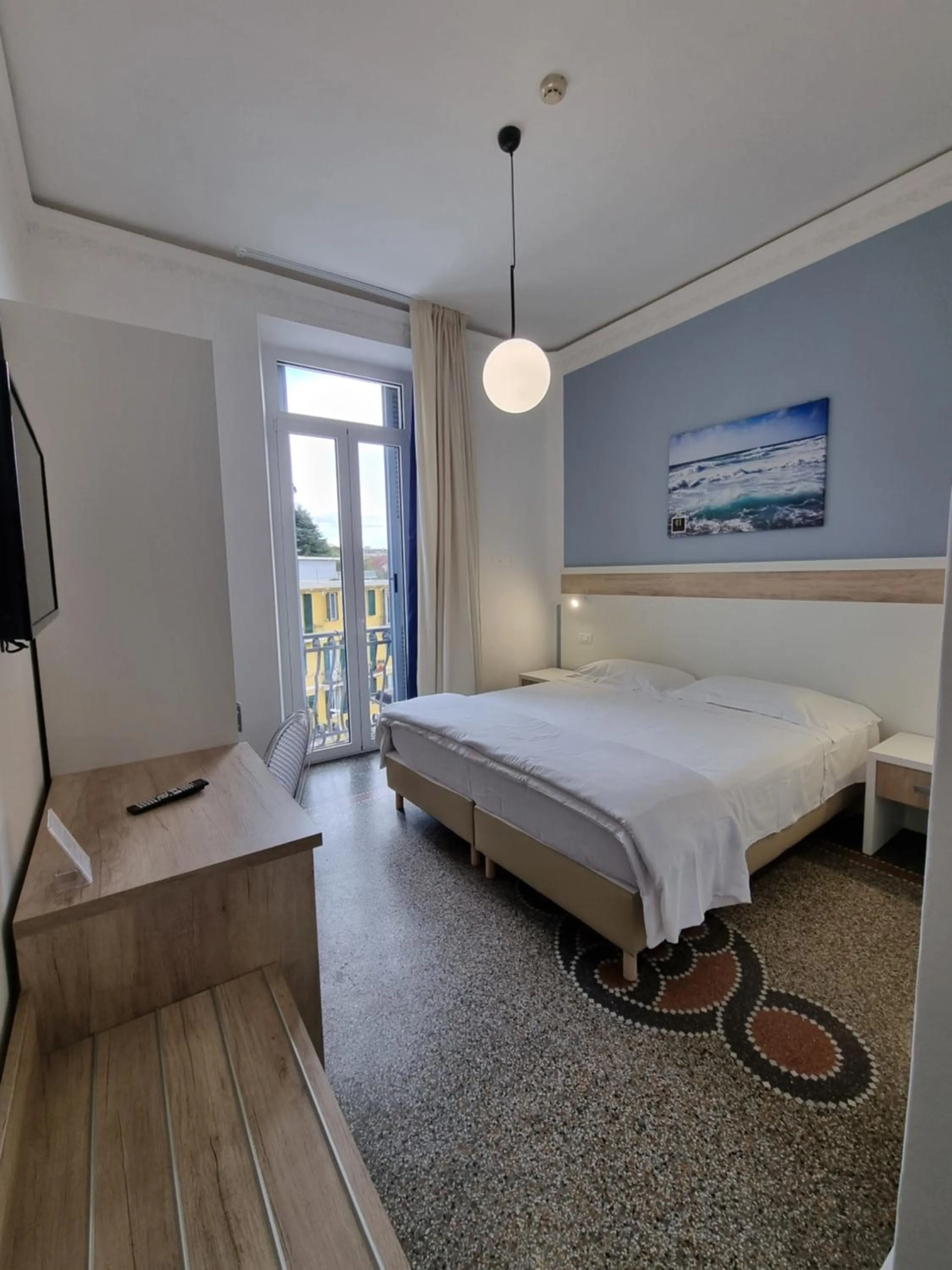 Bedroom, Bed in Hotel Canali - Le Cinque Terre